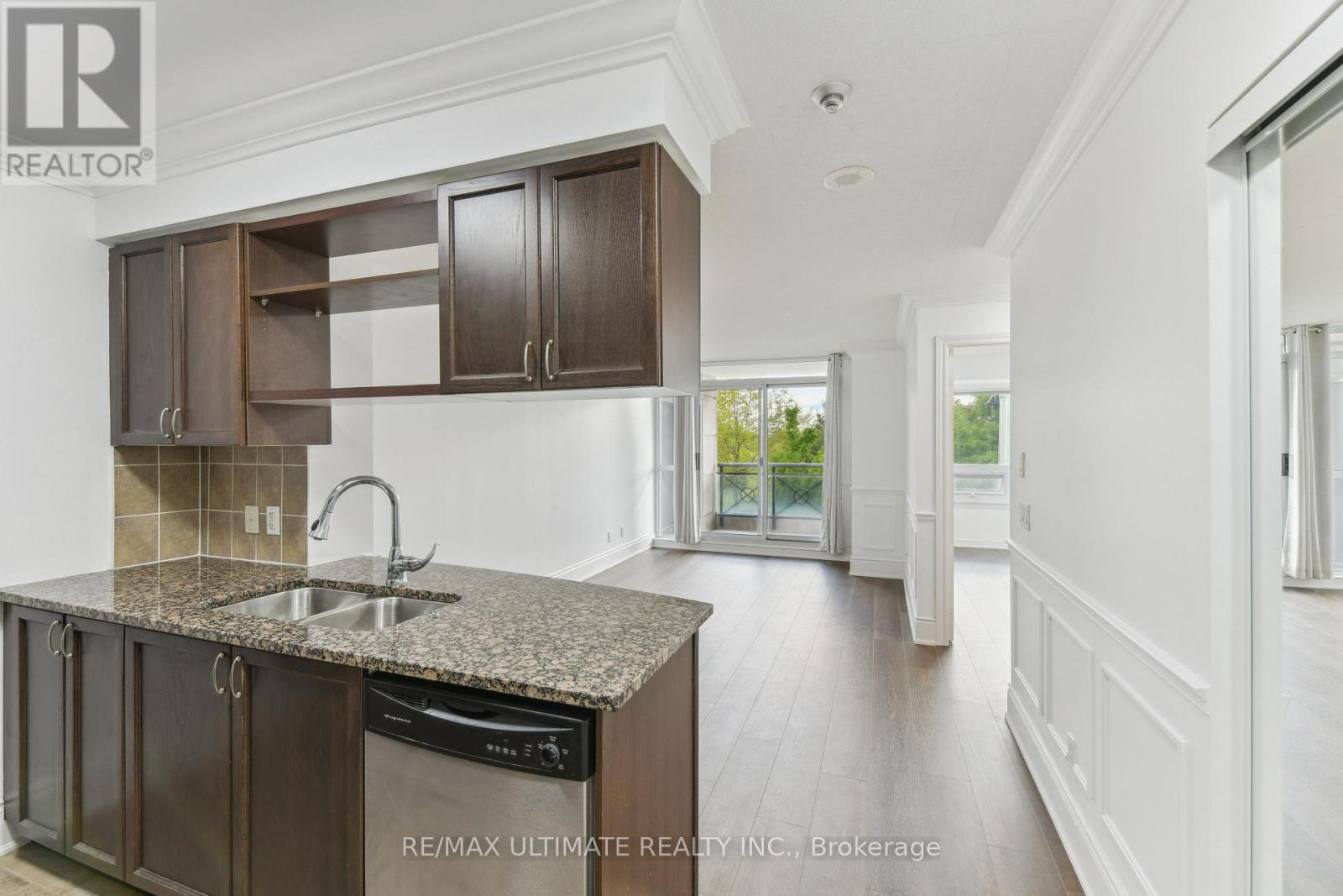 202 - 2325 Central Park Drive, Oakville, Ontario  L6H 0E5 - Photo 14 - W12293279