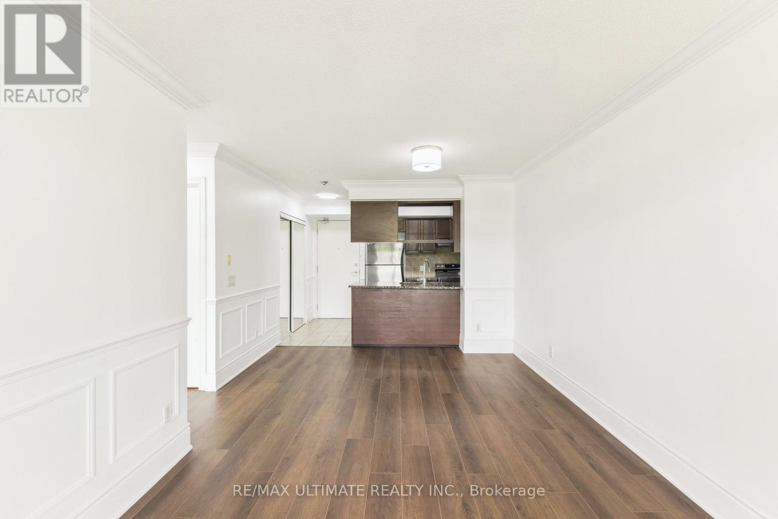 202 - 2325 Central Park Drive, Oakville, Ontario  L6H 0E5 - Photo 17 - W12293279