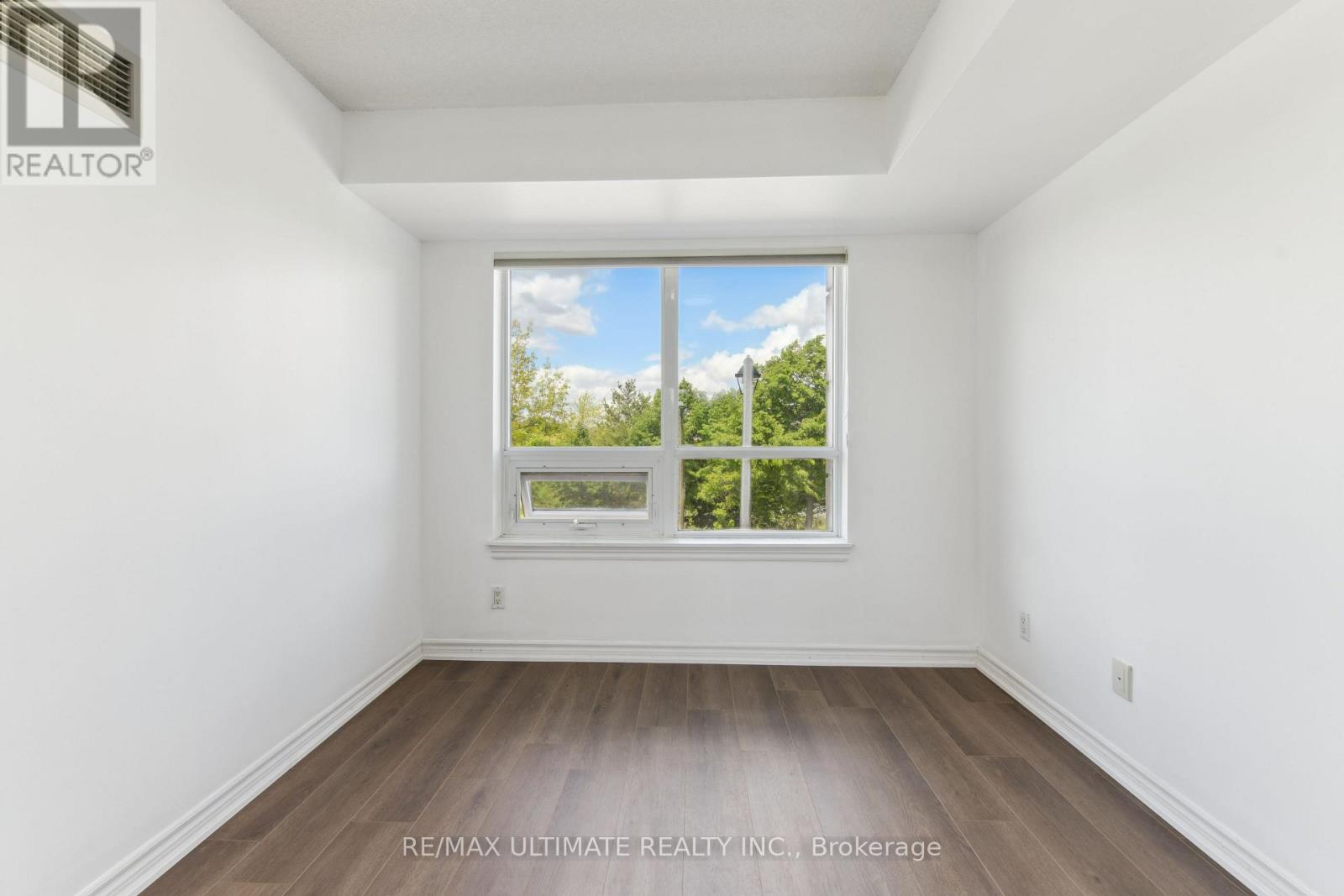 202 - 2325 Central Park Drive, Oakville, Ontario  L6H 0E5 - Photo 21 - W12293279