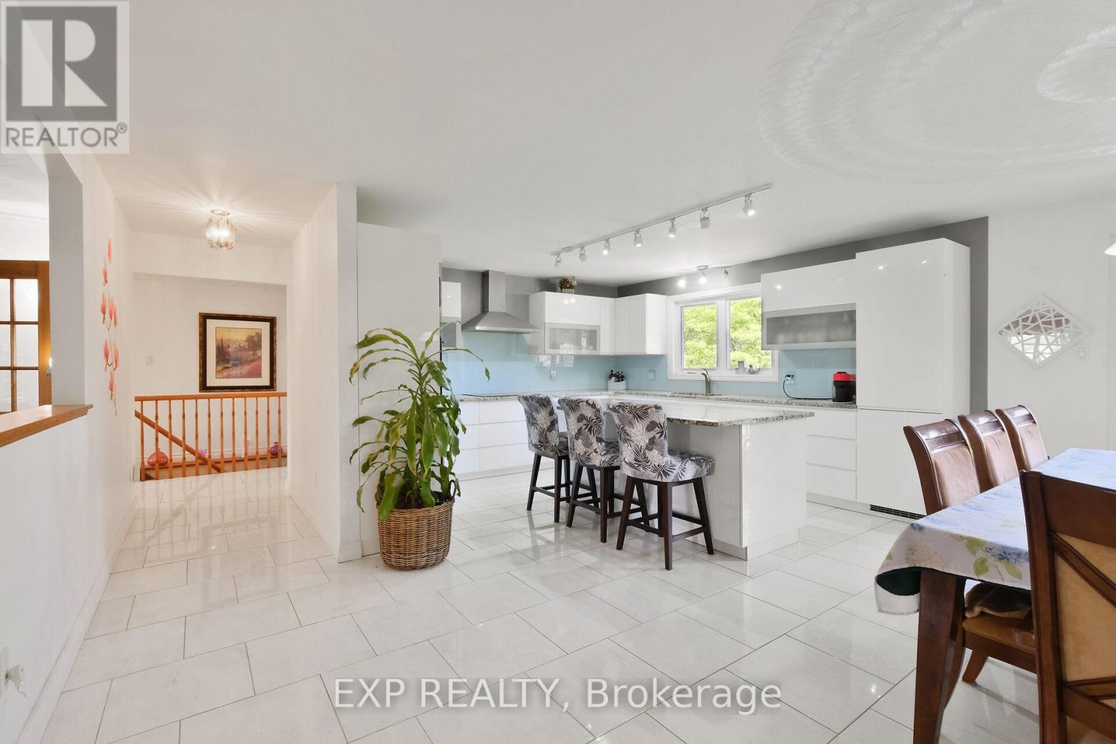 2673 Yorks Corners Road, Ottawa, Ontario  K0A 2P0 - Photo 13 - X12322384