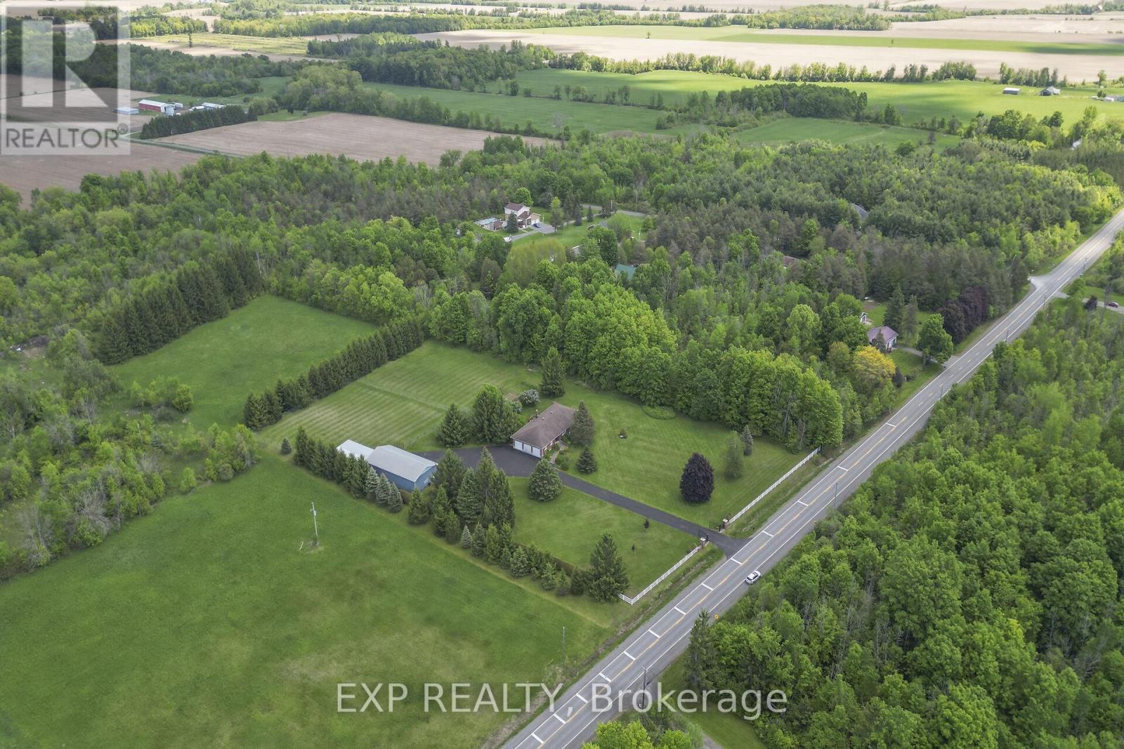 2673 Yorks Corners Road, Ottawa, Ontario  K0A 2P0 - Photo 38 - X12322384