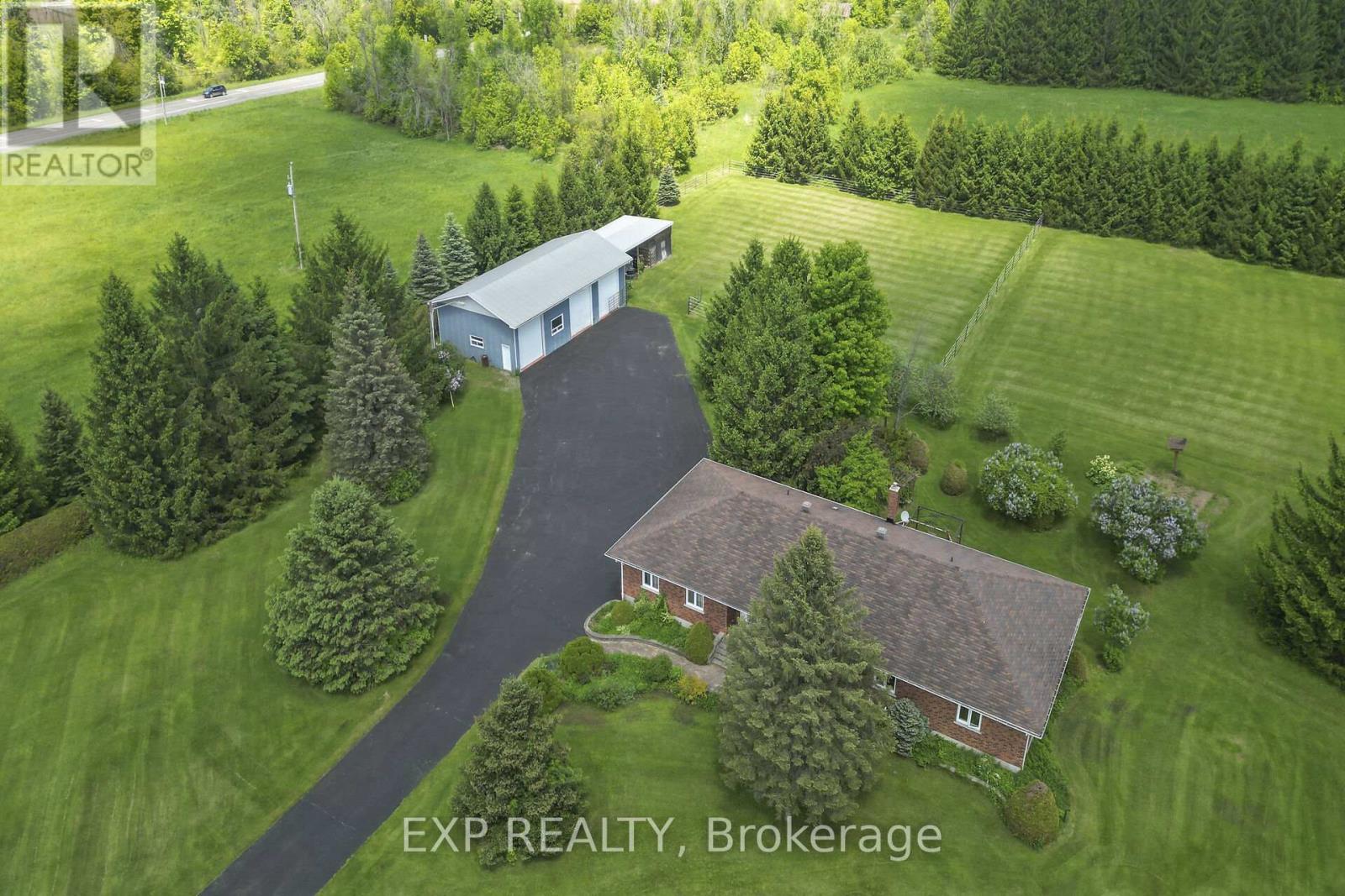 2673 Yorks Corners Road, Ottawa, Ontario  K0A 2P0 - Photo 9 - X12322384