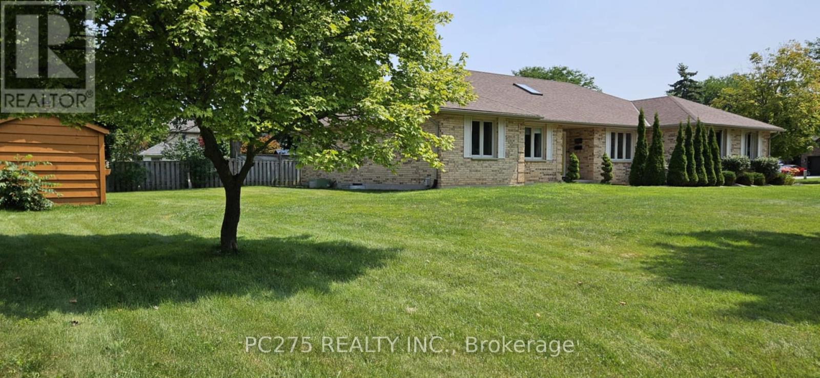 Property at 3914 STACEY CRESCENT image 4