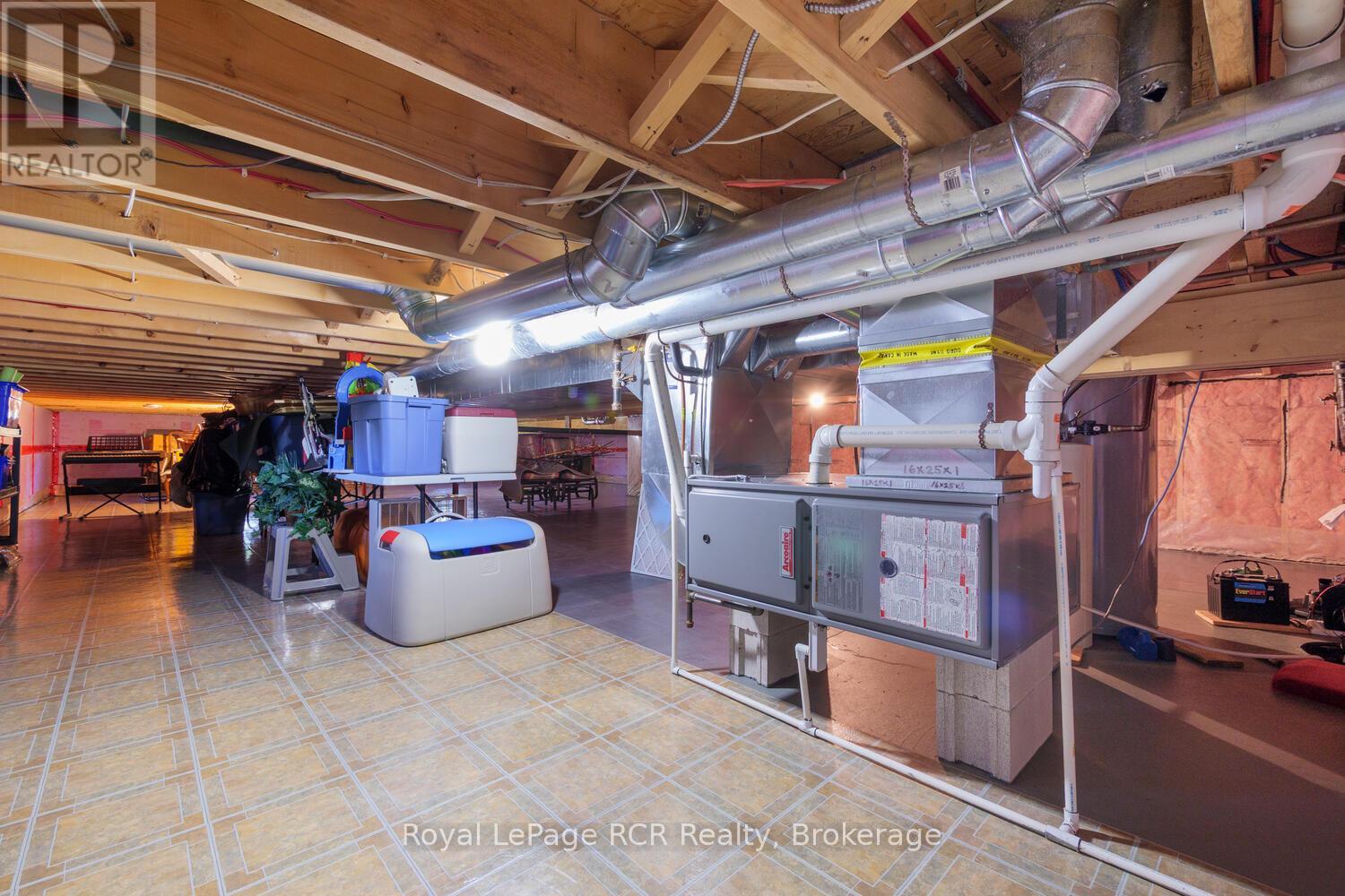 280 Somers Street, Georgian Bluffs, Ontario  N4K 6V5 - Photo 29 - X12187590