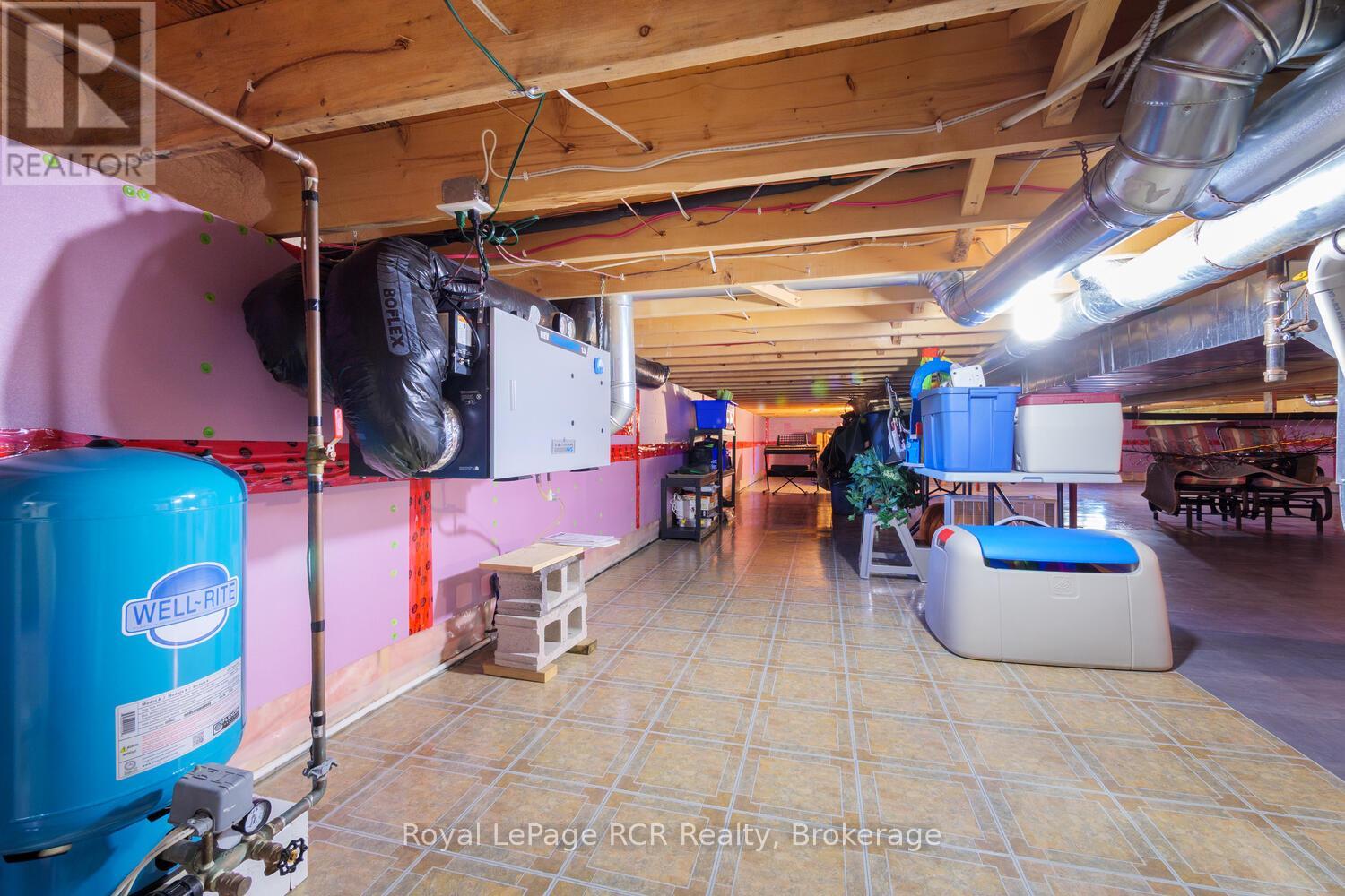 280 Somers Street, Georgian Bluffs, Ontario  N4K 6V5 - Photo 31 - X12187590