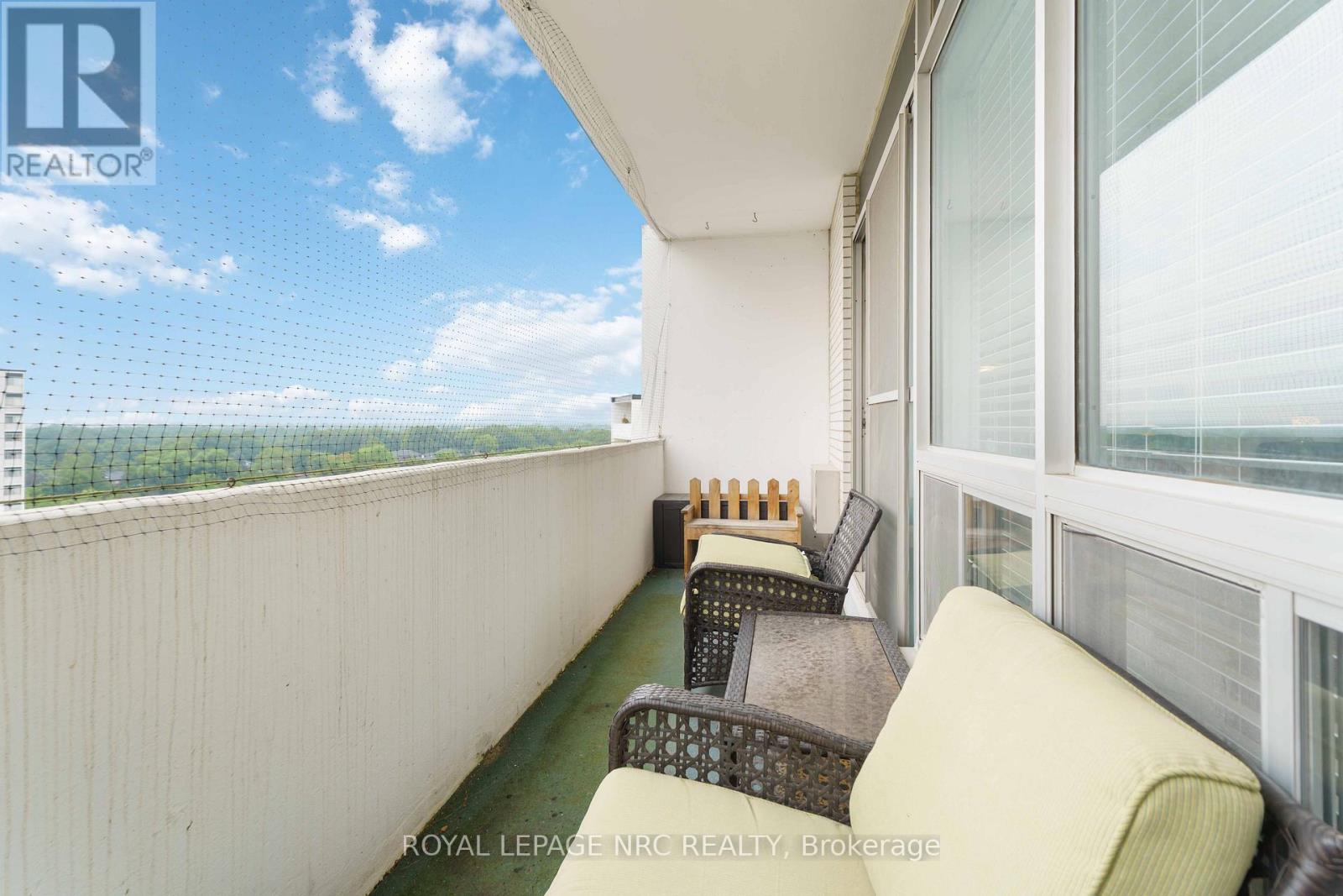 1107 - 35 Towering Heights Boulevard, St. Catharines, Ontario  L2T 3G8 - Photo 30 - X12322391