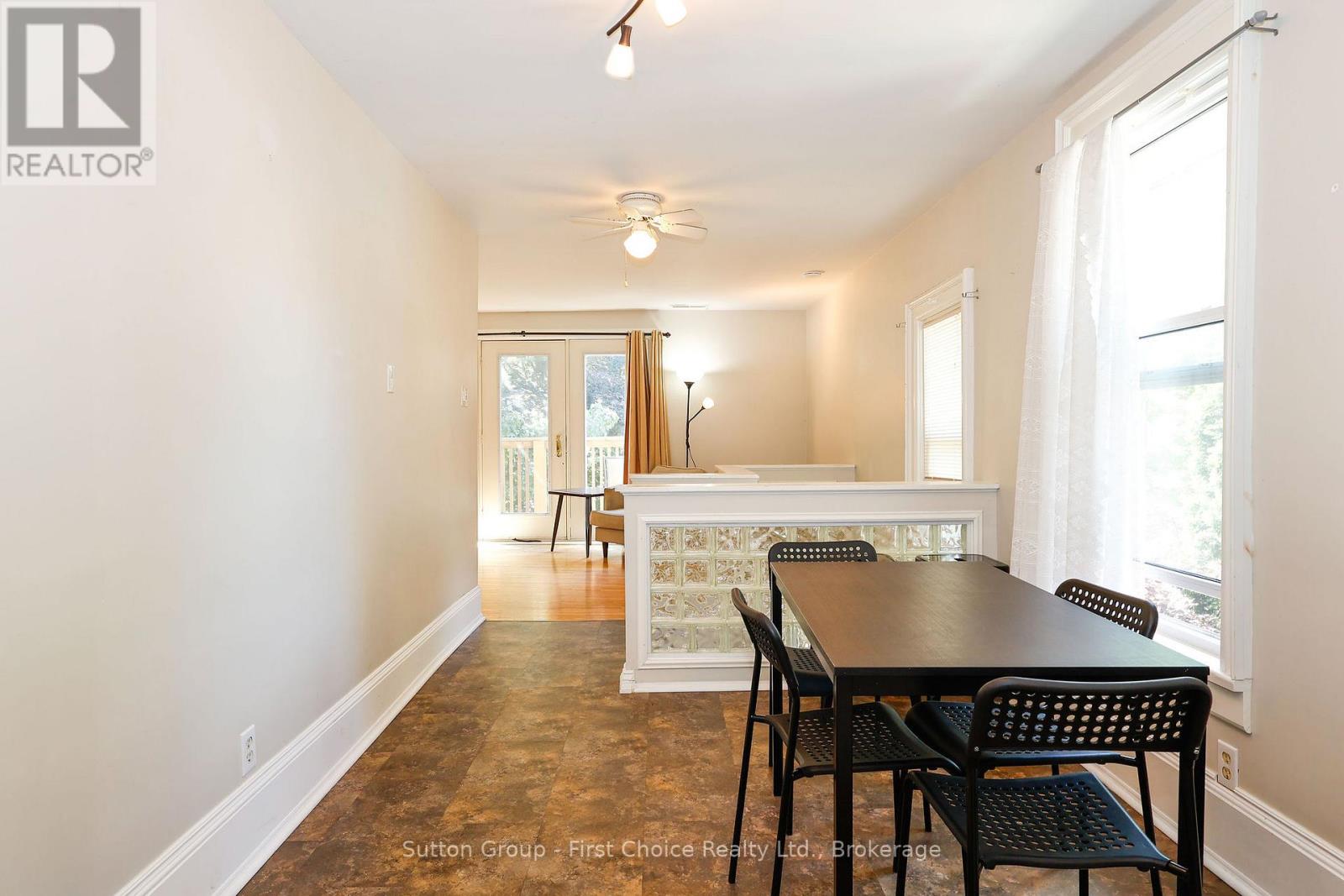 176 Cobourg Street N, Stratford, Ontario  N5A 3E8 - Photo 21 - X12322420