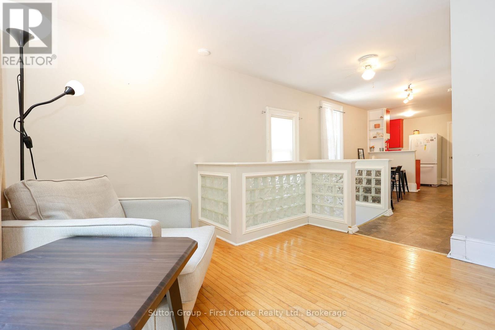 176 Cobourg Street N, Stratford, Ontario  N5A 3E8 - Photo 9 - X12322420