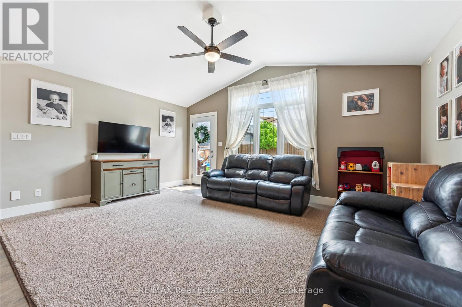 91 Gerber Drive, Perth East, Ontario  N0K 1M0 - Photo 15 - X12194508