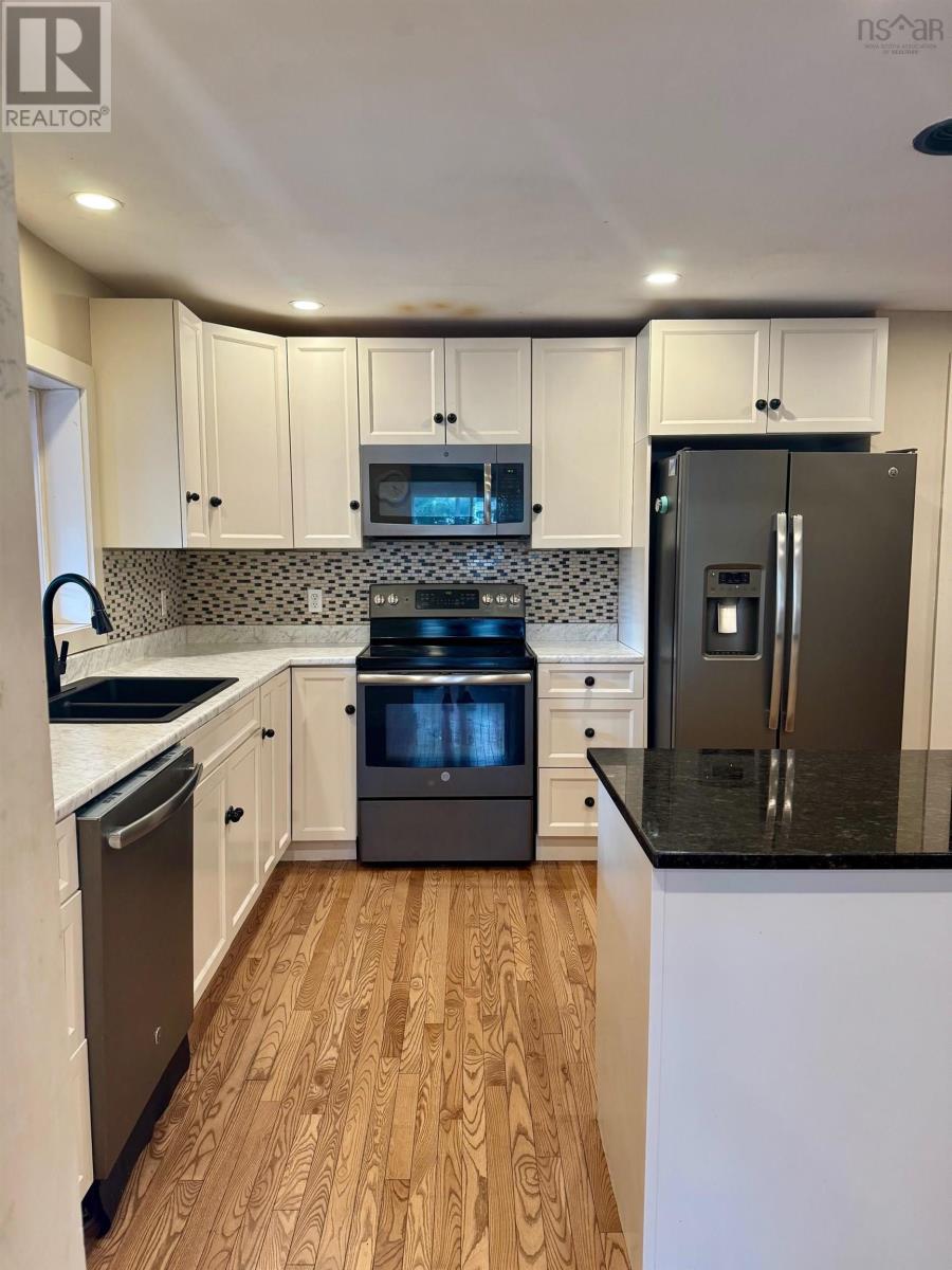 101 Woodlawn Road, Dartmouth, Nova Scotia  B2W 2S6 - Photo 7 - 202519491