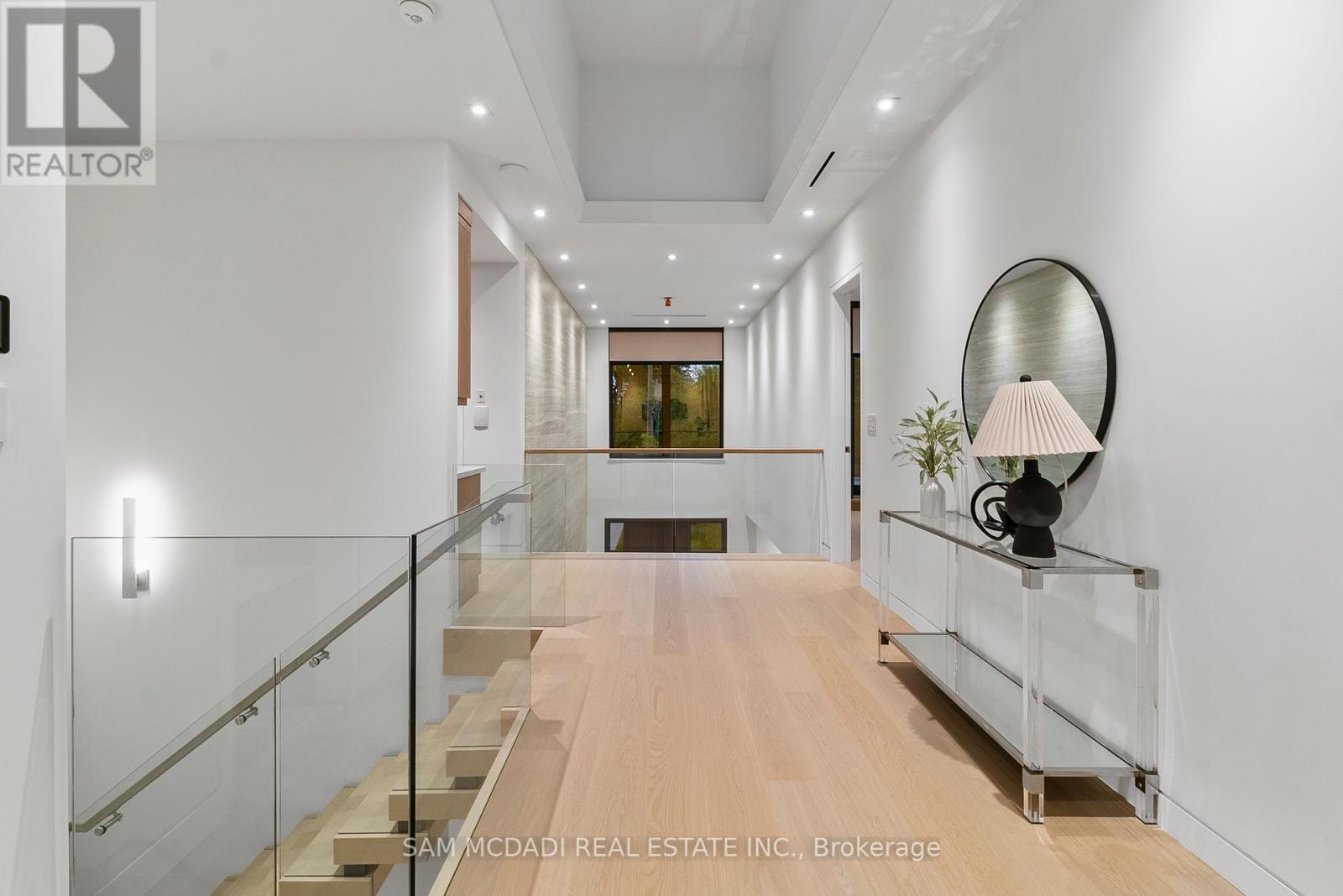 1222 Mississauga Road, Mississauga, Ontario  L5H 2J2 - Photo 24 - W12322401