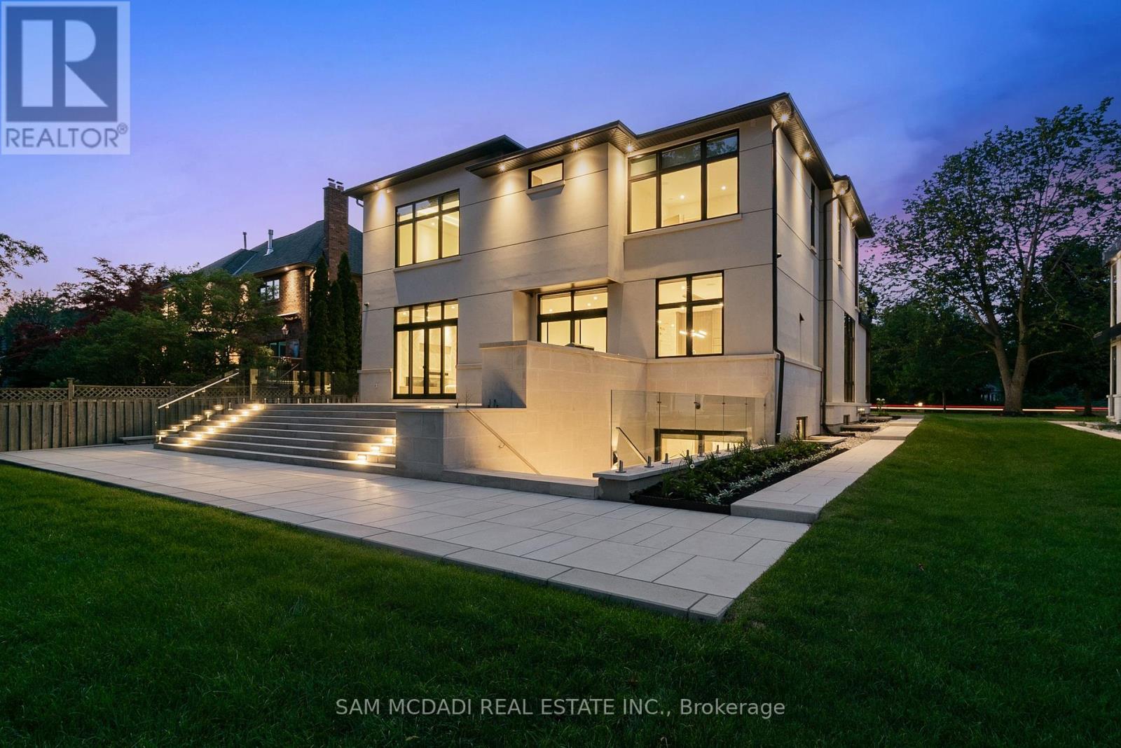 1222 Mississauga Road, Mississauga, Ontario  L5H 2J2 - Photo 47 - W12322401