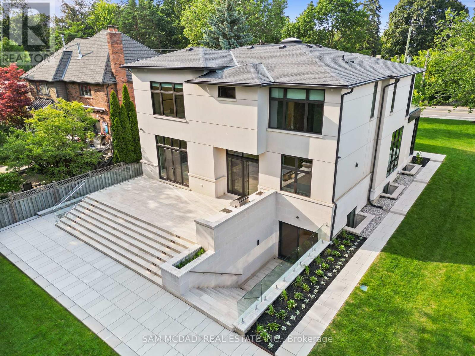 1222 Mississauga Road, Mississauga, Ontario  L5H 2J2 - Photo 49 - W12322401