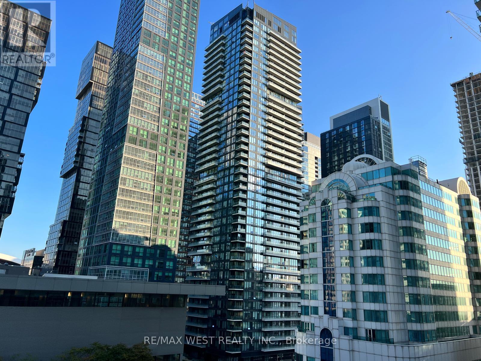1209 - 21 Widmer Street, Toronto, Ontario  M5V 2E8 - Photo 28 - C12320730
