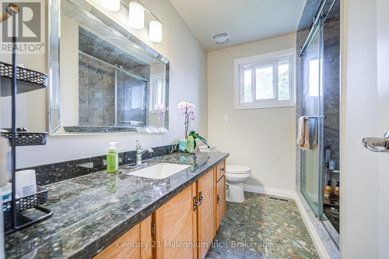 9 Thane Court, Toronto, Ontario  M2J 4B6 - Photo 31 - C12322441