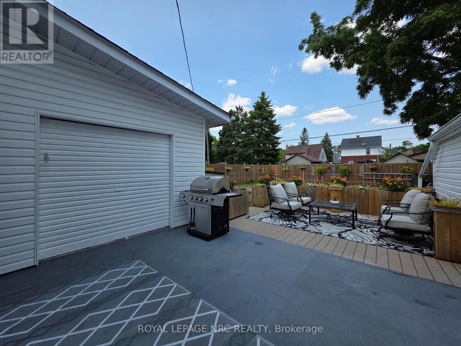 228 Jarvis Street, Fort Erie, Ontario  L2A 2S5 - Photo 35 - X12322430