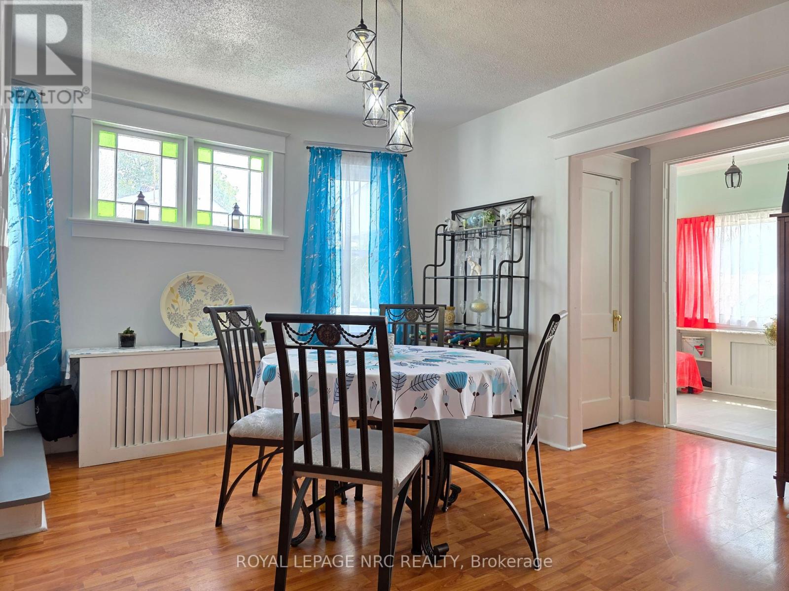 228 Jarvis Street, Fort Erie, Ontario  L2A 2S5 - Photo 6 - X12322430