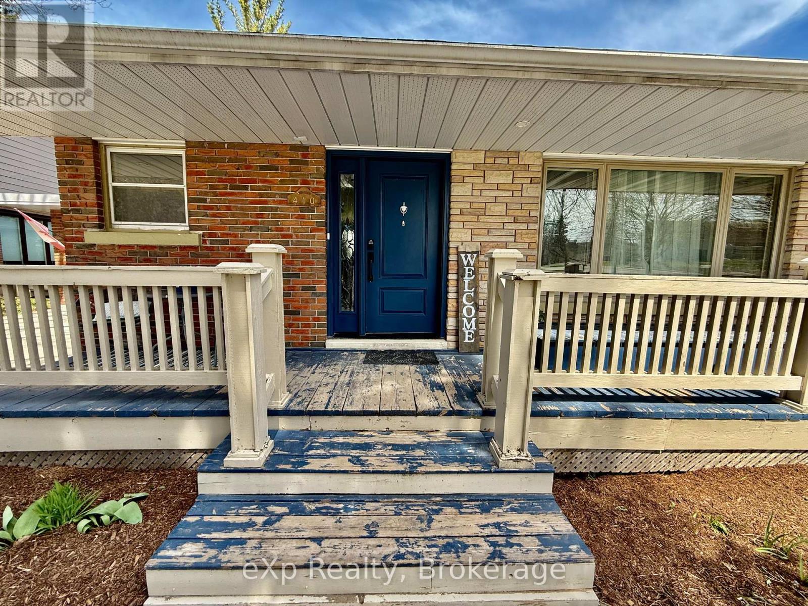 410 Cayley Street, Brockton, Ontario  N0G 2V0 - Photo 4 - X12109265