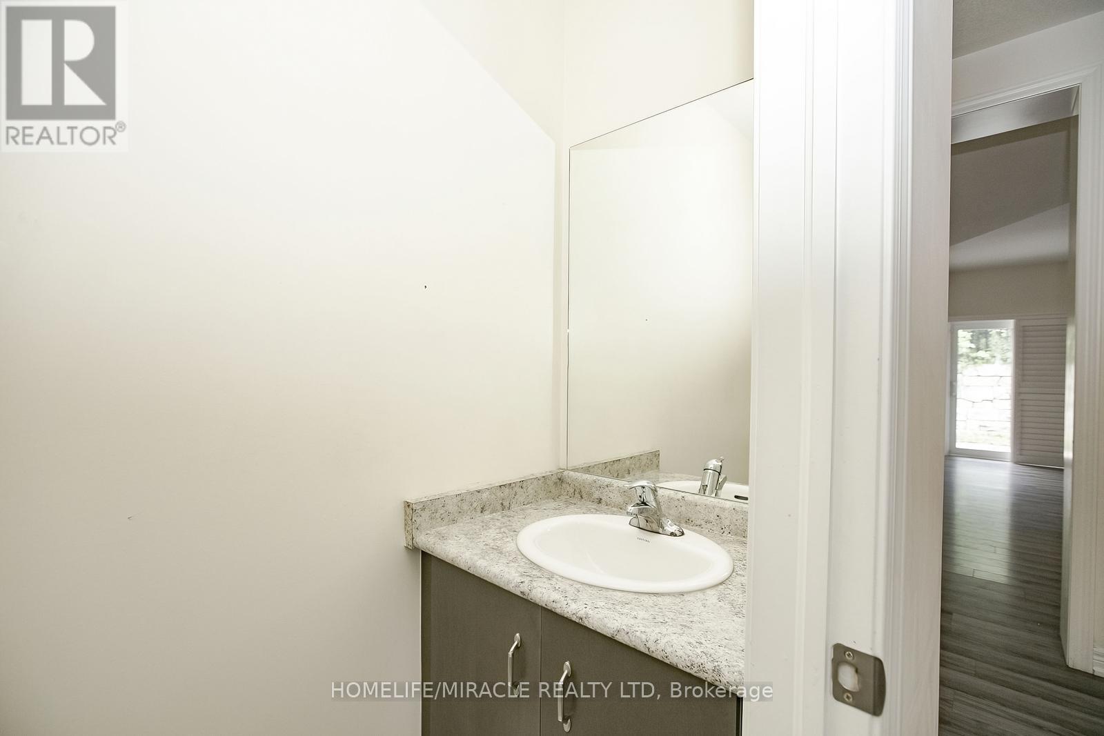 131 Kingsmere Crescent, New Tecumseth, Ontario  L9R 0K8 - Photo 14 - N12322442