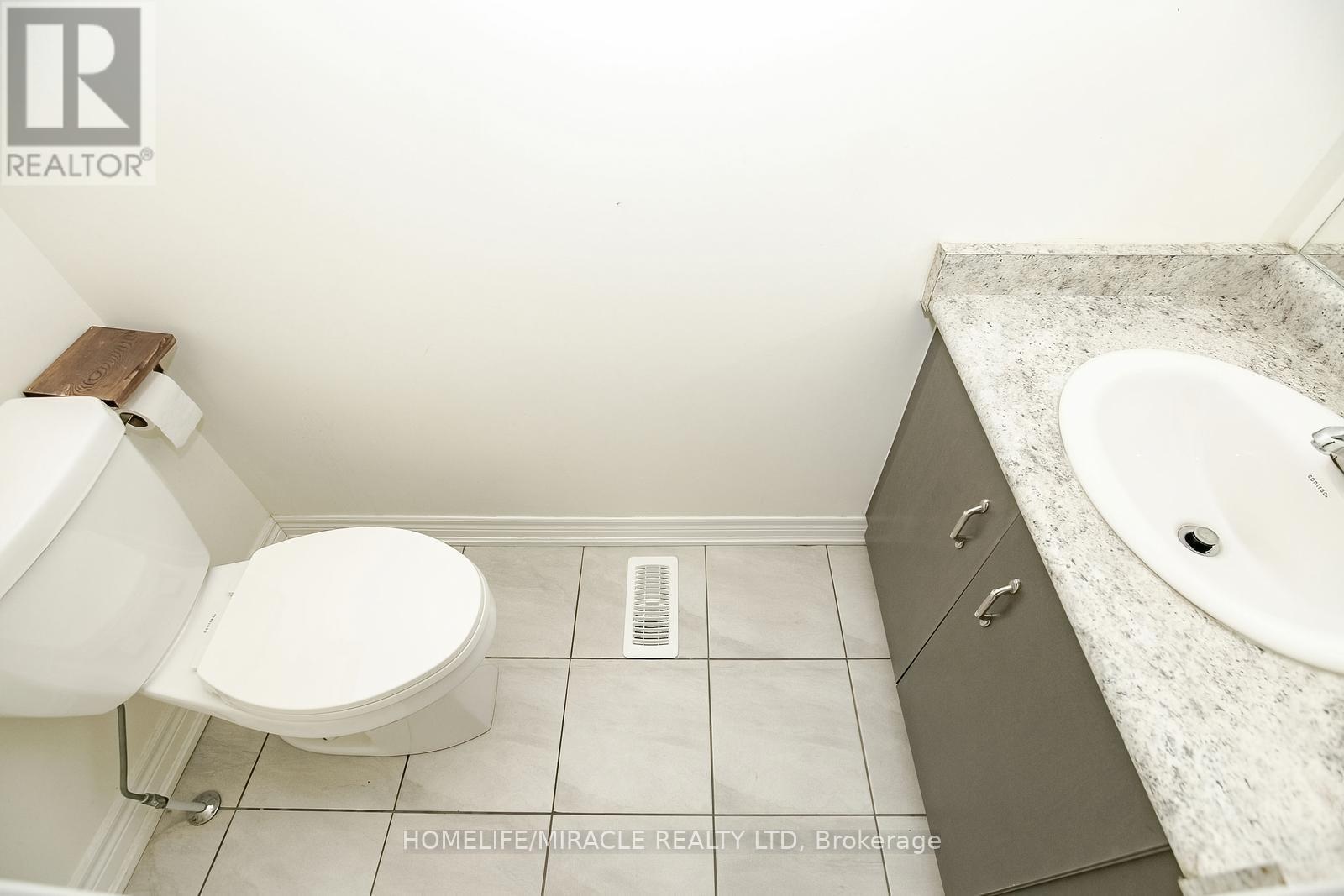 131 Kingsmere Crescent, New Tecumseth, Ontario  L9R 0K8 - Photo 15 - N12322442