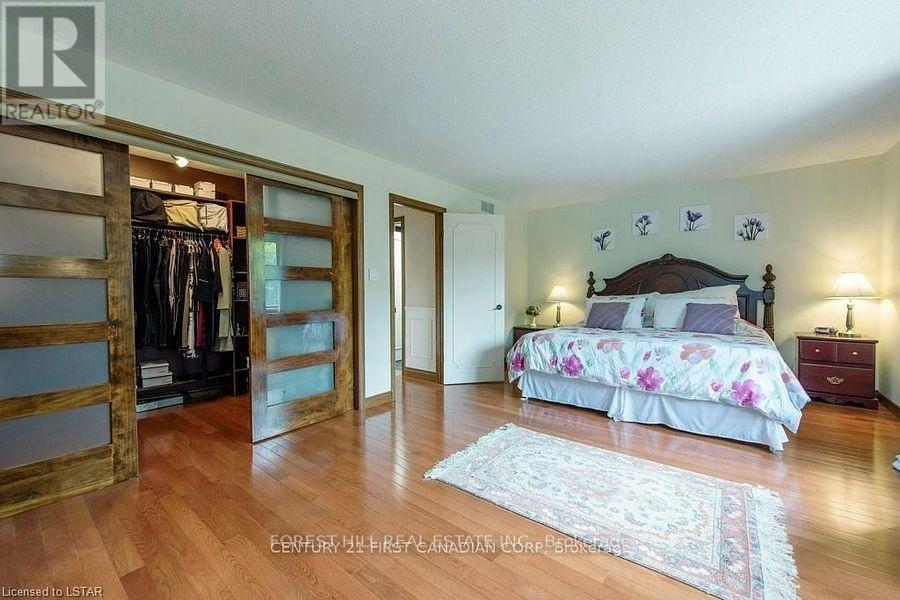 297 Grangeover Avenue, London North, Ontario  N6G 4L1 - Photo 24 - X12322481