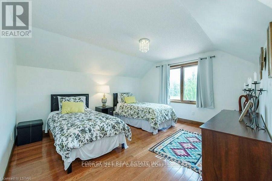 297 Grangeover Avenue, London North, Ontario  N6G 4L1 - Photo 28 - X12322481