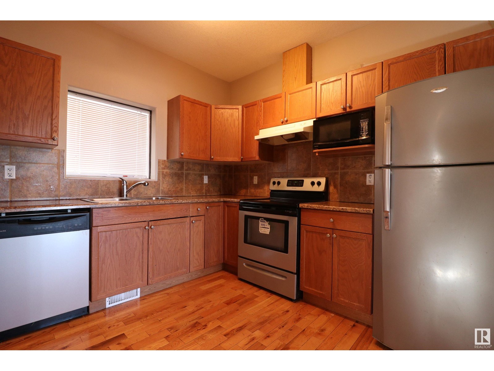 Property at 5106 146 AV NW image 5