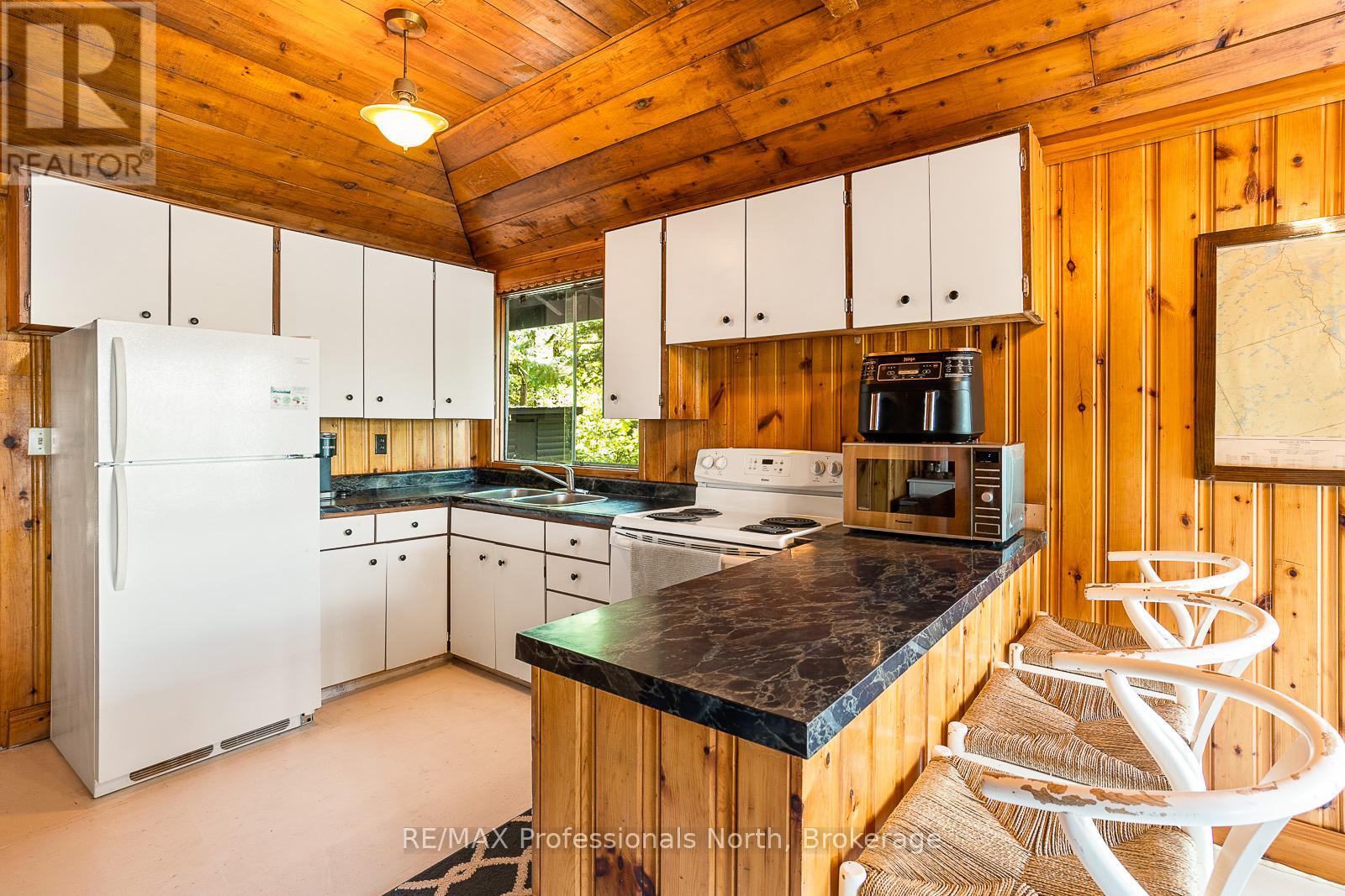11443 Kushog North Water, Algonquin Highlands, Ontario  K0M 1J2 - Photo 7 - X12322471