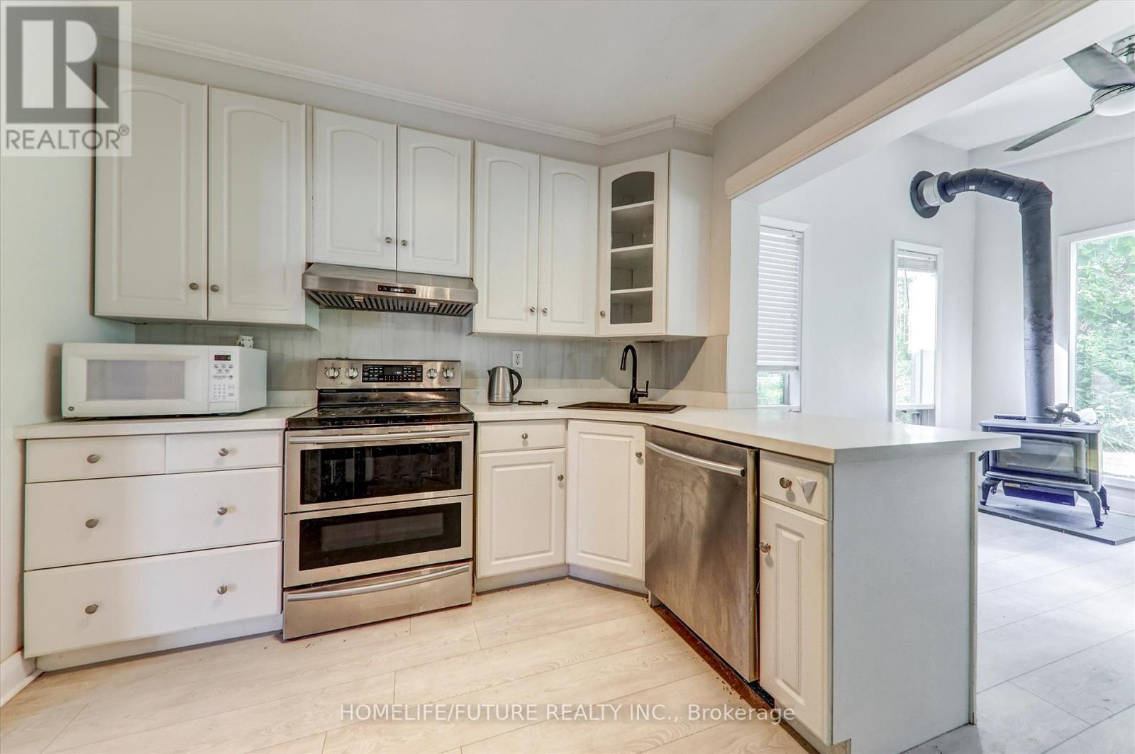 3975 Kinsale Road, Pickering, Ontario  L1Y 1E3 - Photo 16 - E12313264
