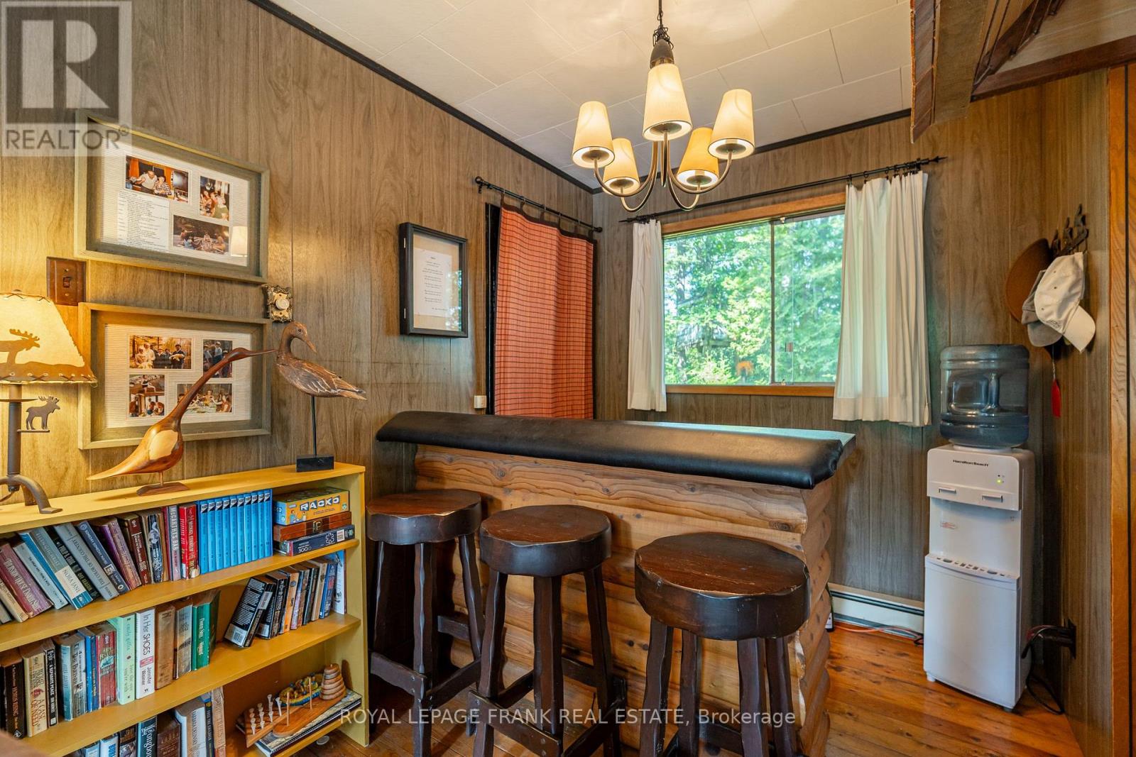 428 & 430 Island 7 Stoney Lake, Douro-Dummer, Ontario  K0L 2H0 - Photo 13 - X12322516