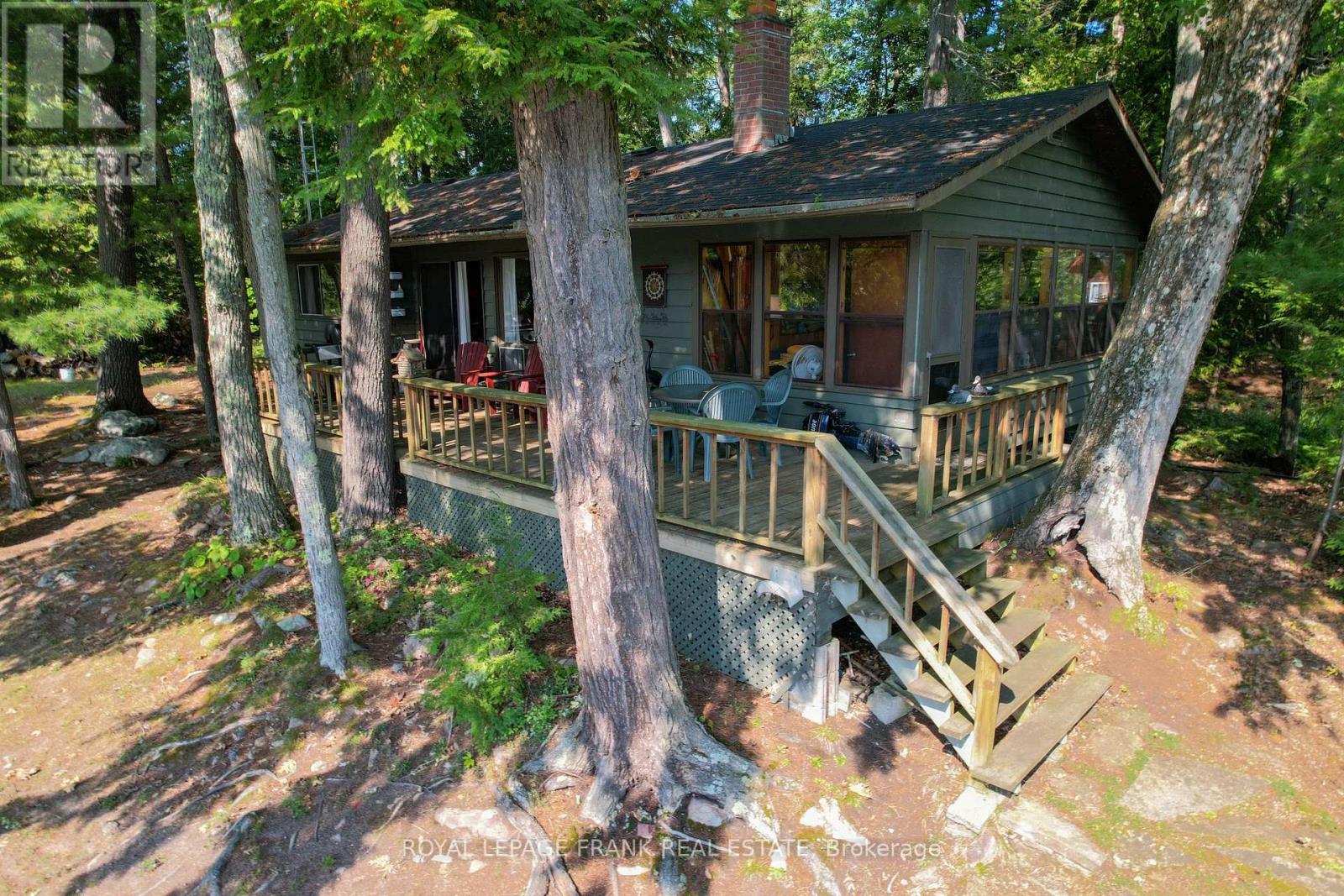 428 & 430 Island 7 Stoney Lake, Douro-Dummer, Ontario  K0L 2H0 - Photo 19 - X12322516