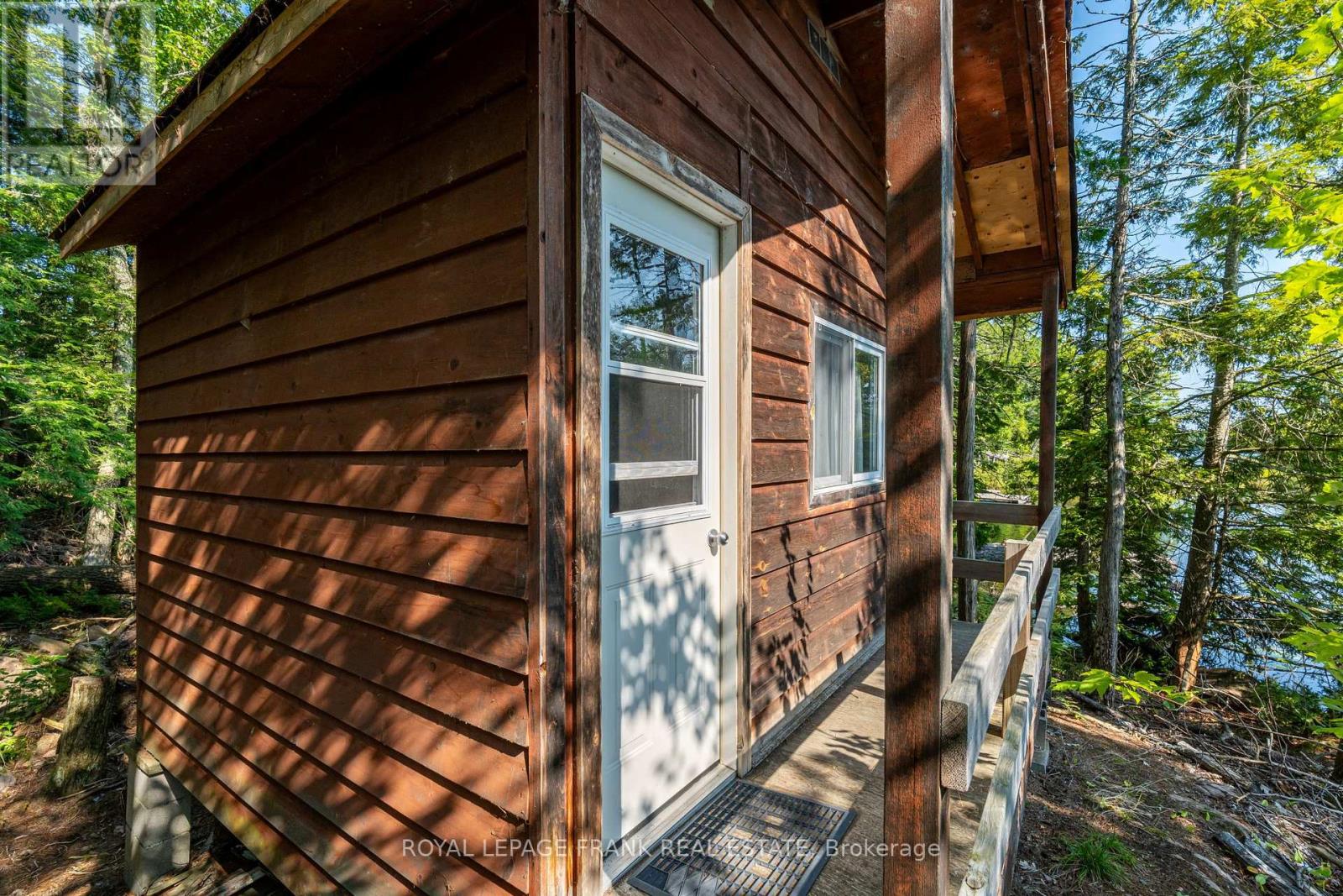 428 & 430 Island 7 Stoney Lake, Douro-Dummer, Ontario  K0L 2H0 - Photo 22 - X12322516