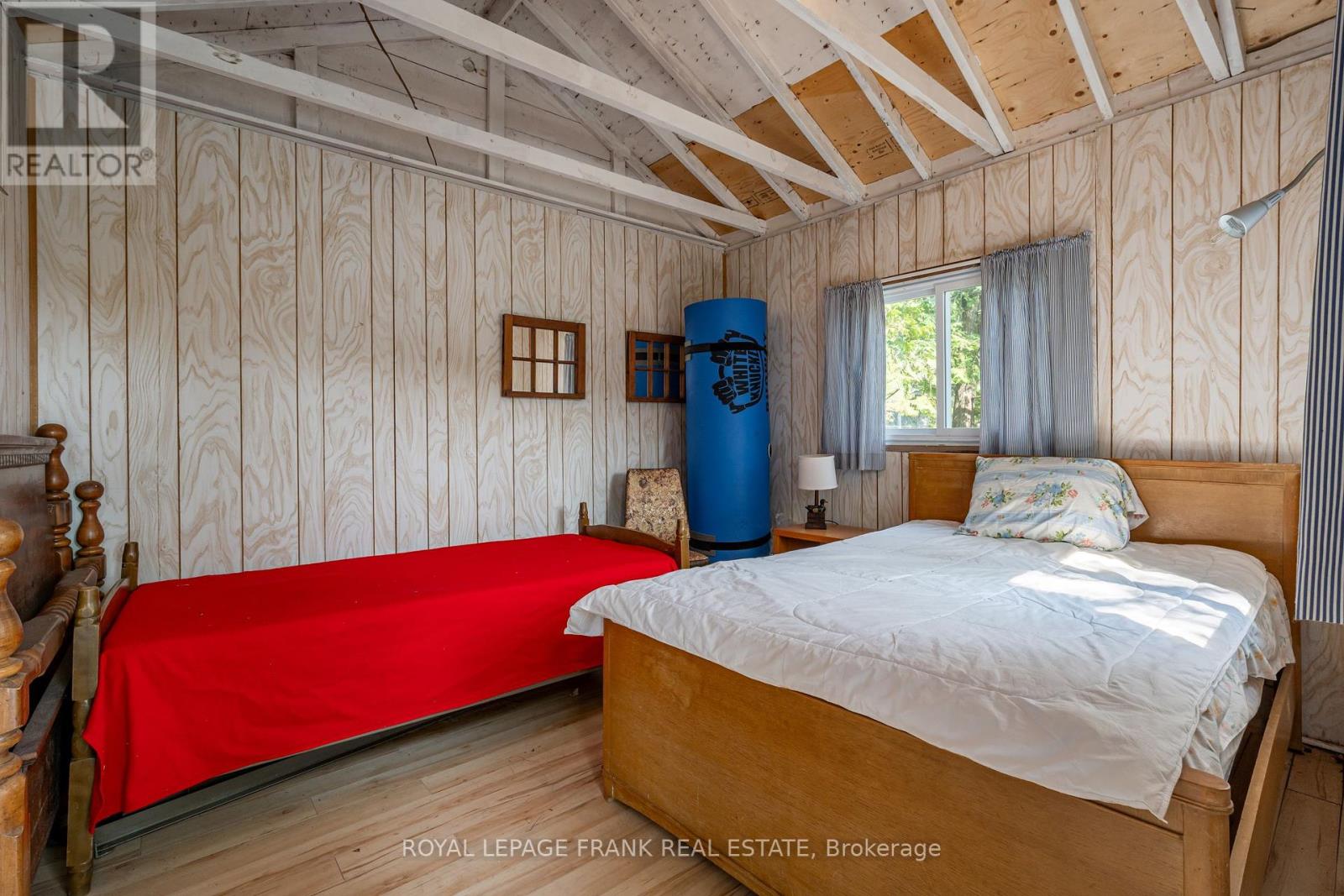 428 & 430 Island 7 Stoney Lake, Douro-Dummer, Ontario  K0L 2H0 - Photo 23 - X12322516
