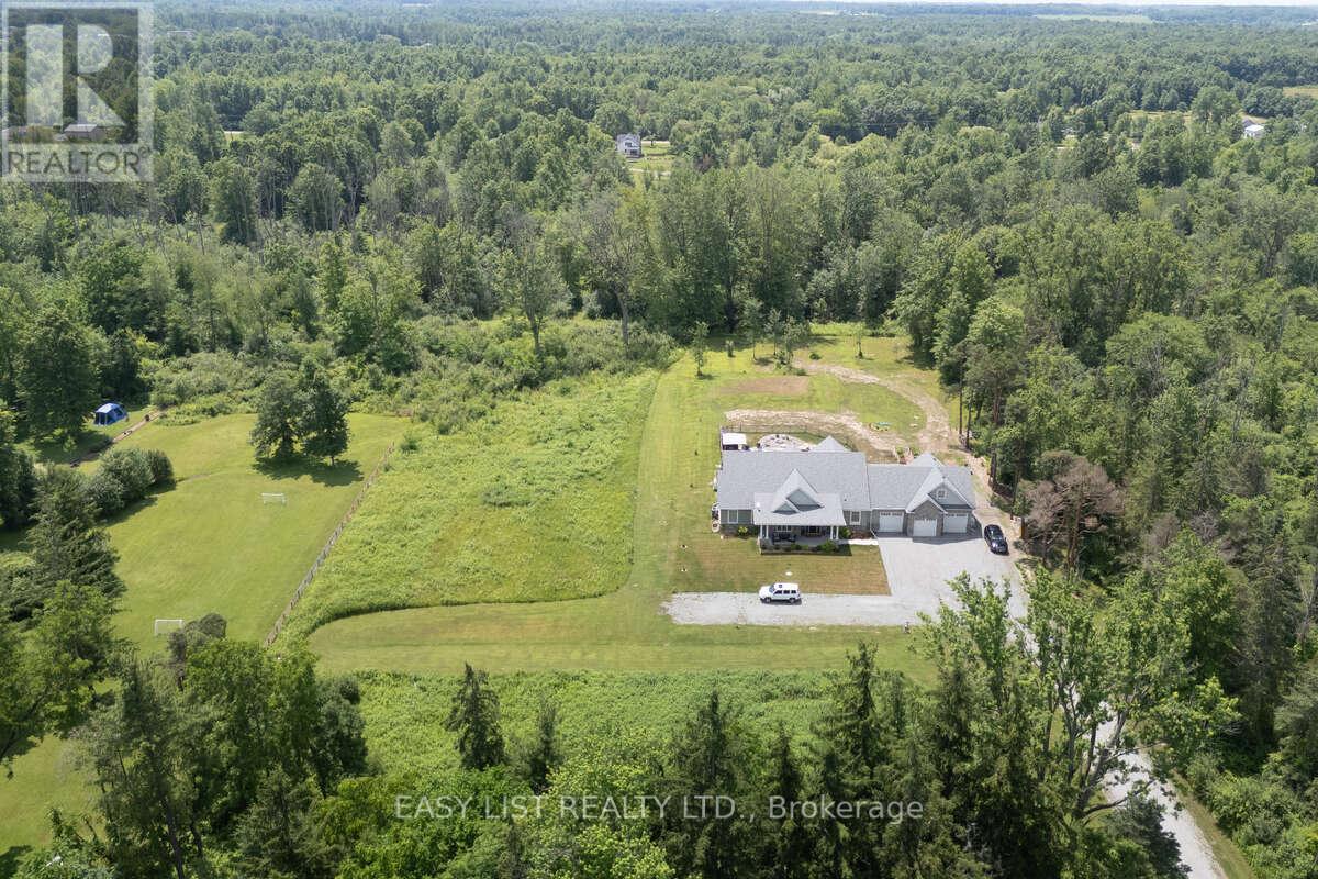 3147 Niagara River Parkway, Fort Erie, Ontario  L0S 1S0 - Photo 4 - X12322478