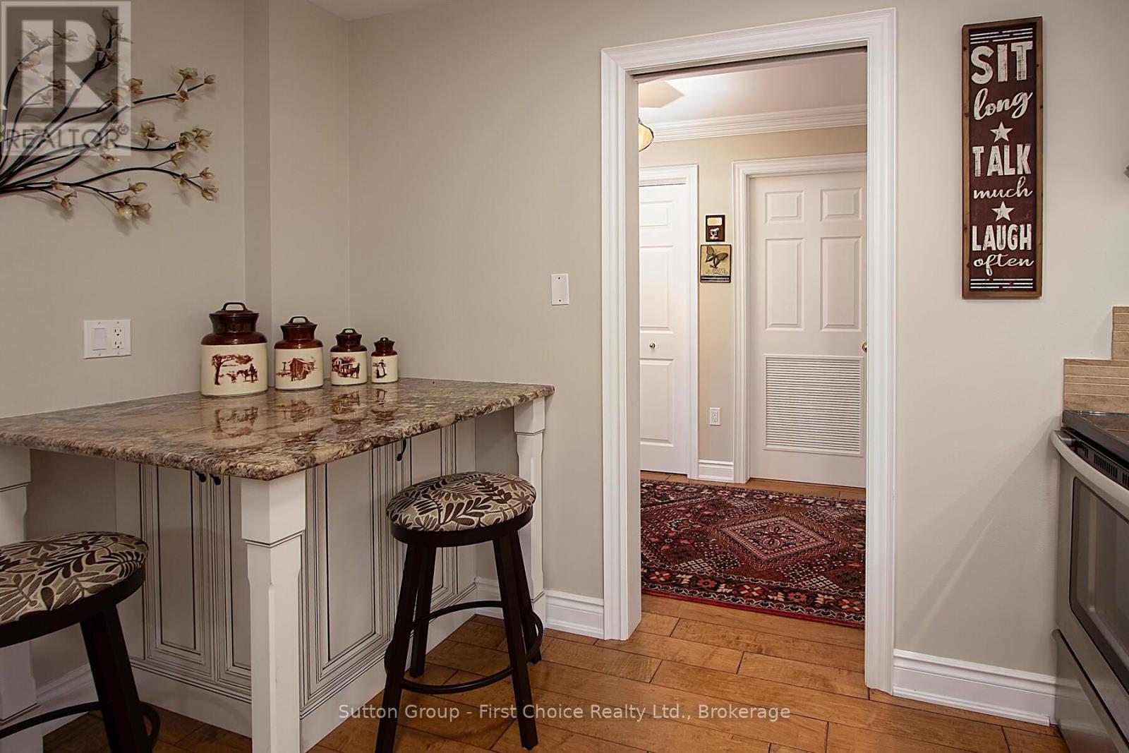 206 - 30 Front Street, Stratford, Ontario  N5A 7S3 - Photo 10 - X12322524