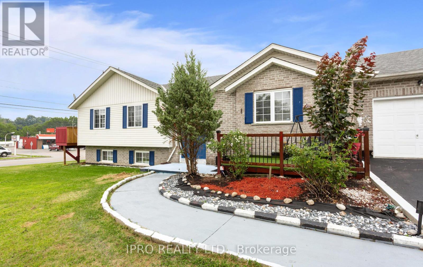 Property at 50 GALT AVENUE image 4