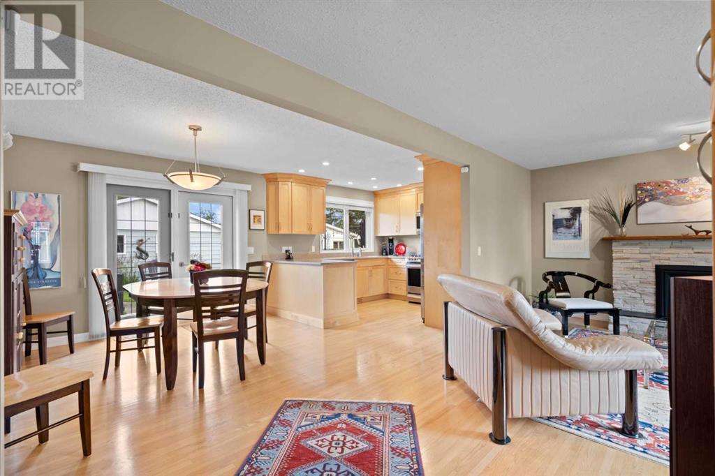 Property at 5720 Lakeview Drive SW image 5