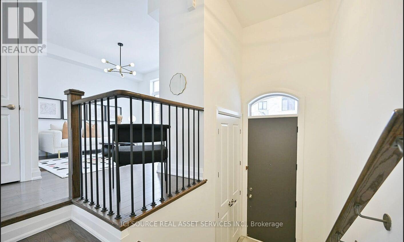 Property at 64 DUNCOMBE LANE image 2