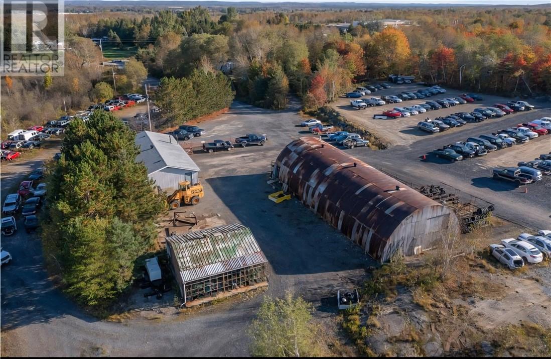 1951 Valleyview, Greater Sudbury, Ontario  P3N 1K9 - Photo 7 - 2123726
