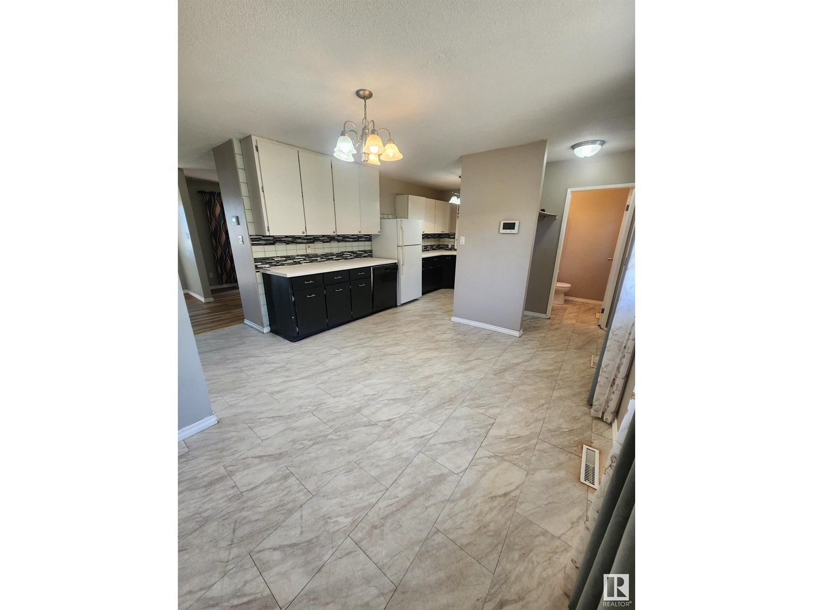 5114 52 St, Bonnyville Town, Alberta  T9N 2B2 - Photo 4 - E4413737
