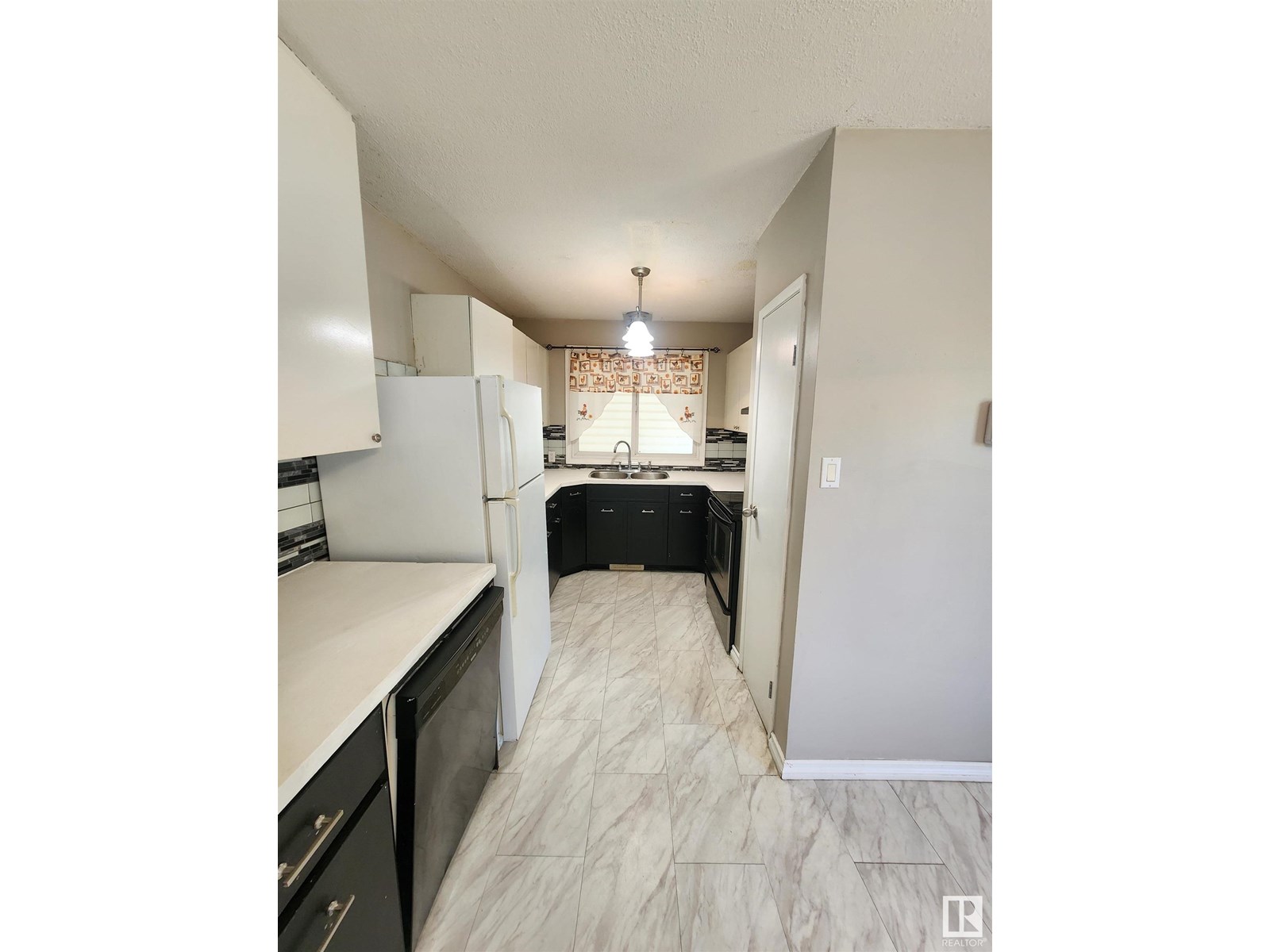 5114 52 St, Bonnyville Town, Alberta  T9N 2B2 - Photo 3 - E4413737
