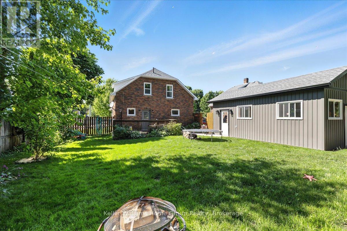 138 Frederick Street E, Wellington North (Arthur), Ontario  N0G 1A0 - Photo 30 - X12241829