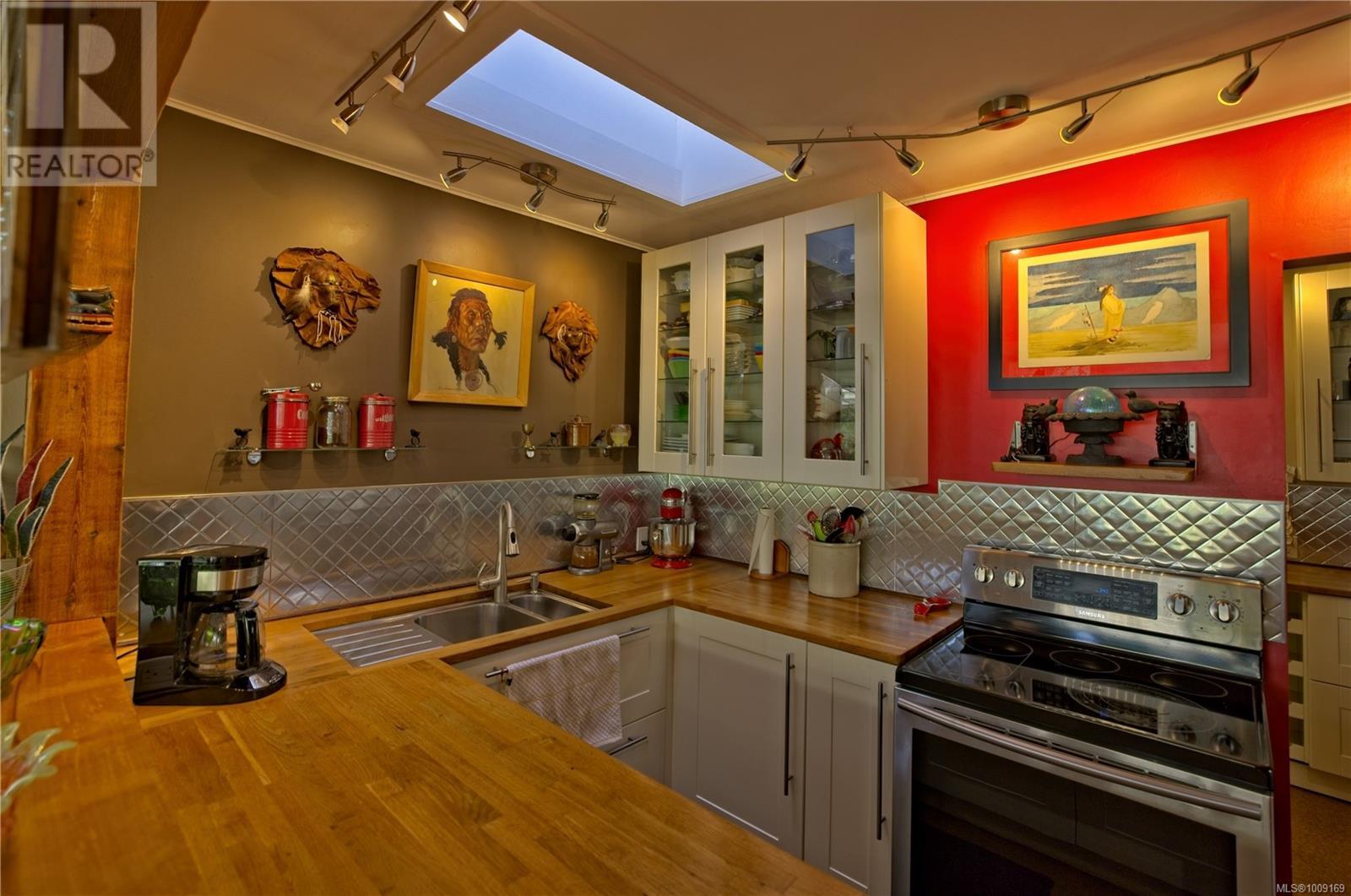 185 Charlesworth Rd, Salt Spring, British Columbia  V8K 2J7 - Photo 11 - 1009169