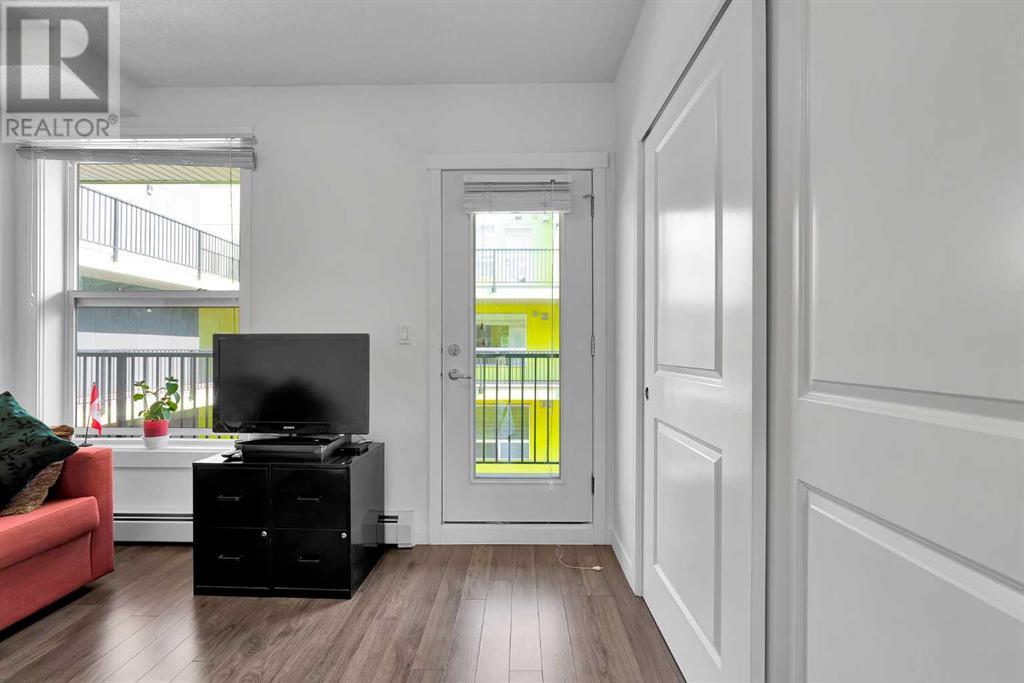 Property at 308, 1740 9 Street NW image 3