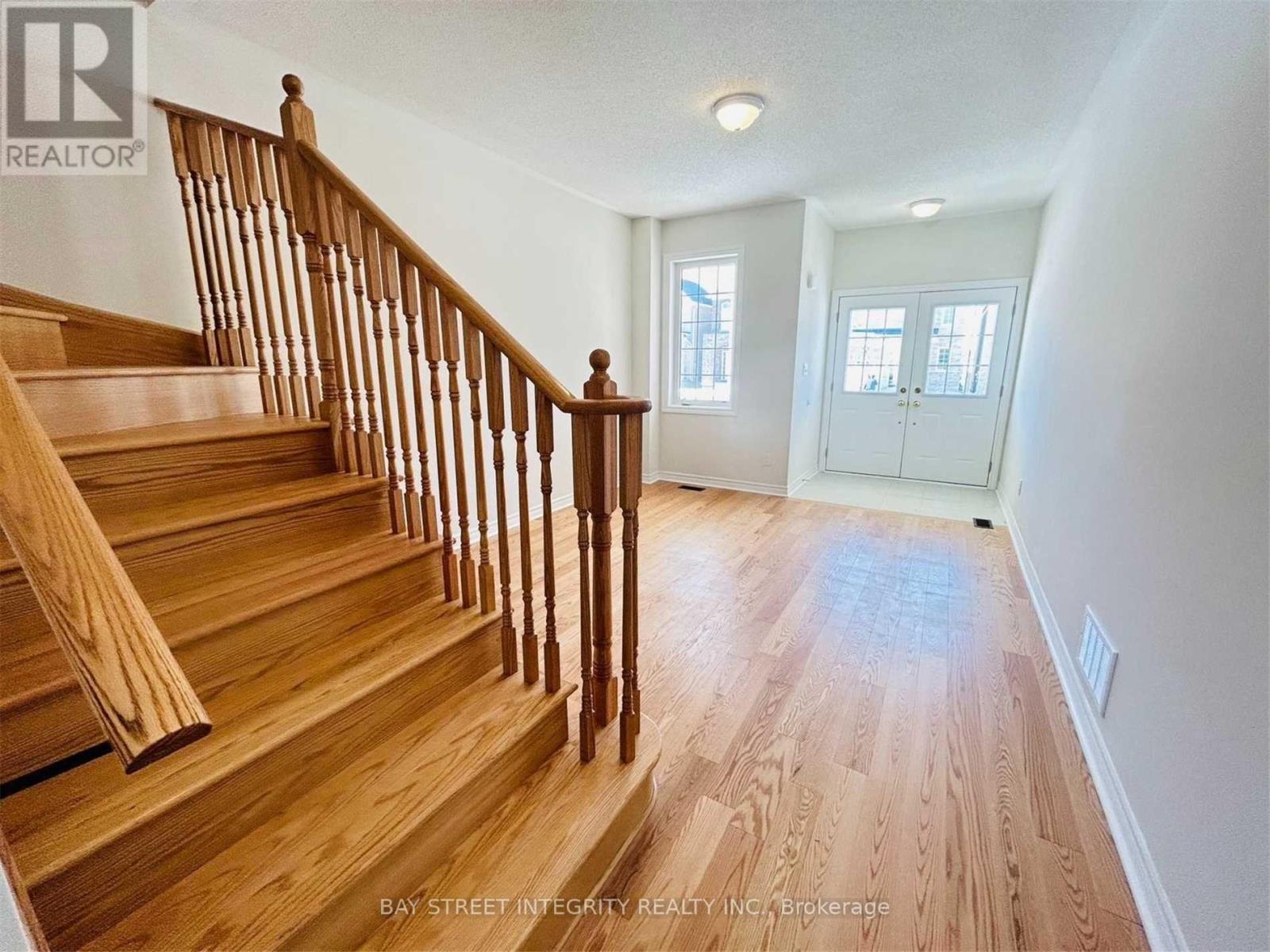 1843 Fosterbrook Street, Oshawa, Ontario  L1K 3G5 - Photo 3 - E12320042