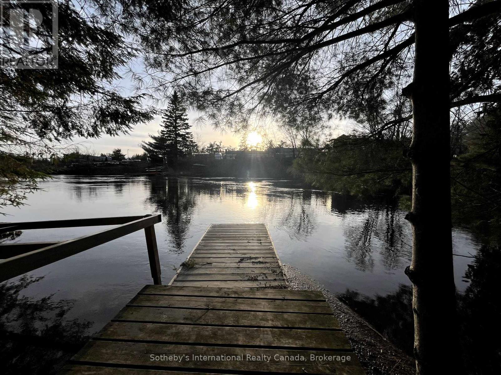 49 Southbank Drive, Bracebridge, Ontario  P1L 1G2 - Photo 38 - X12322591