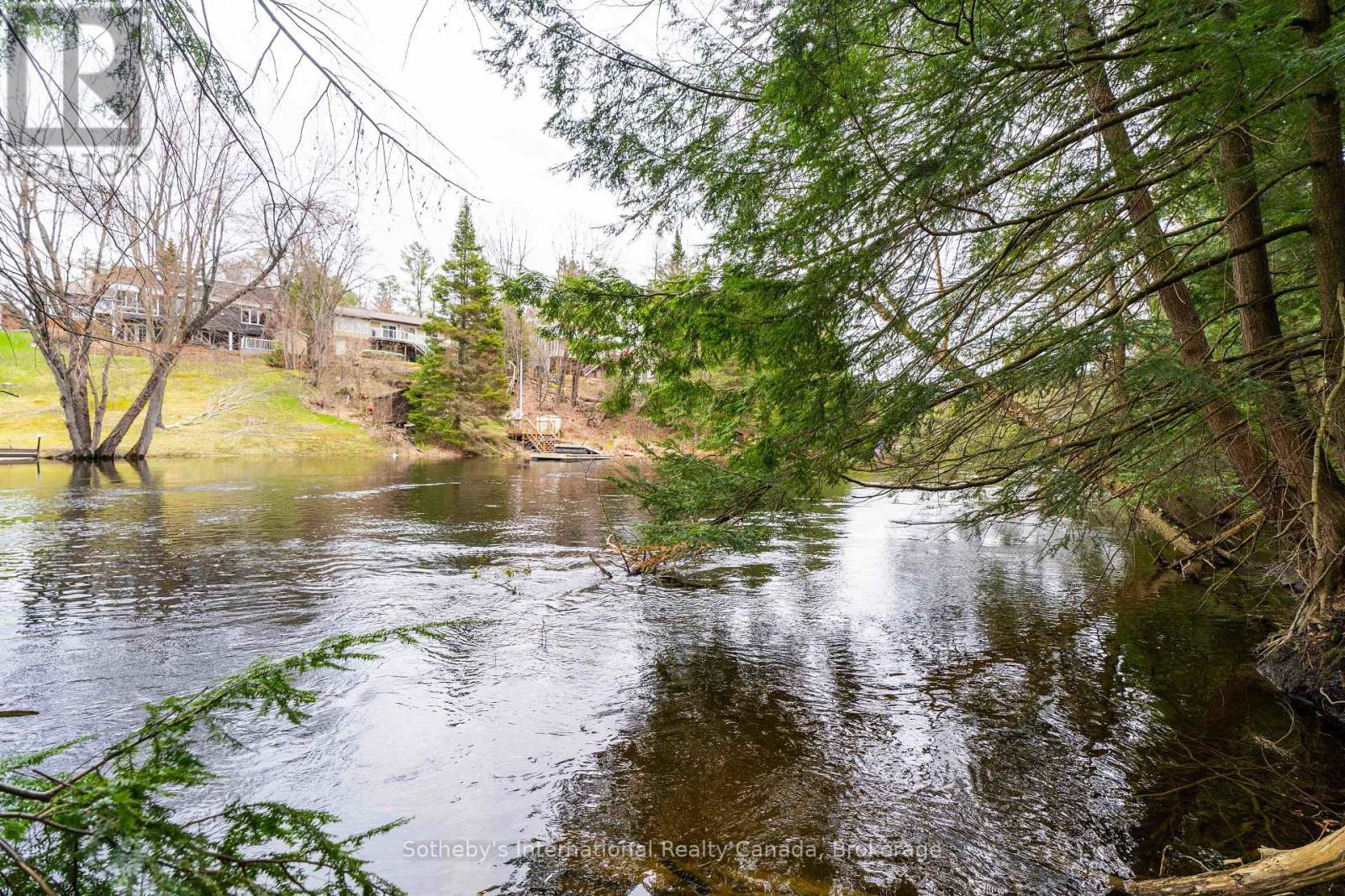 49 Southbank Drive, Bracebridge, Ontario  P1L 1G2 - Photo 40 - X12322591