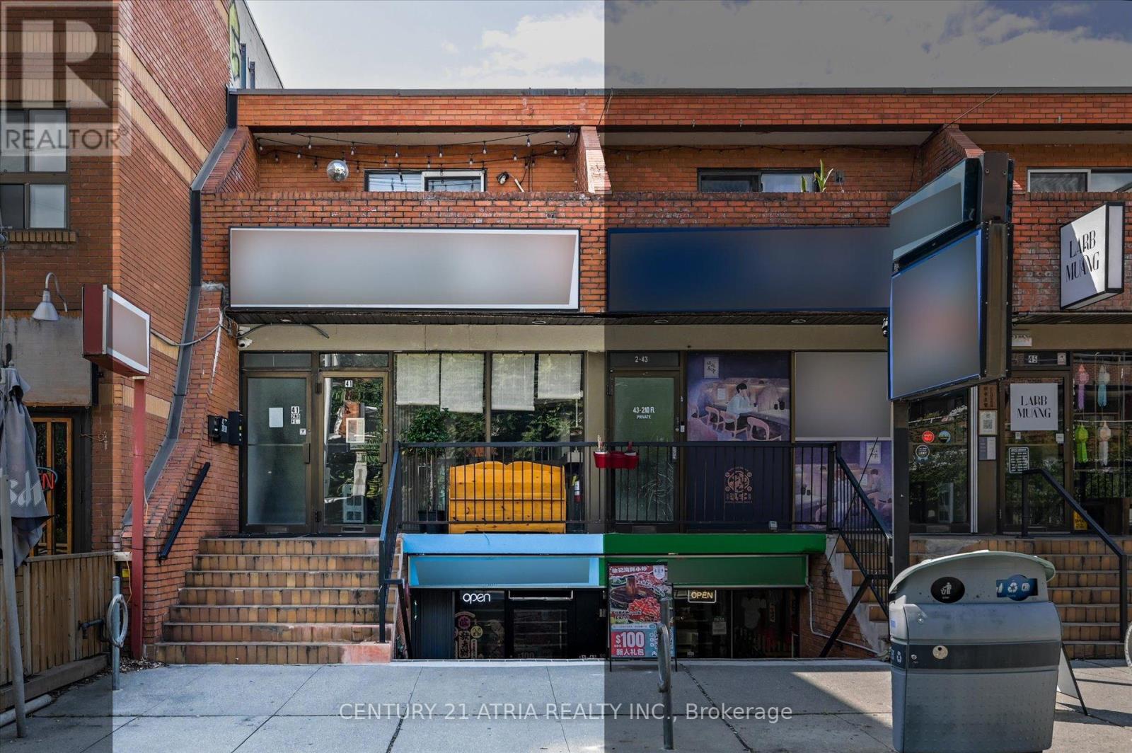 41 BALDWIN STREET, Toronto, Ontario