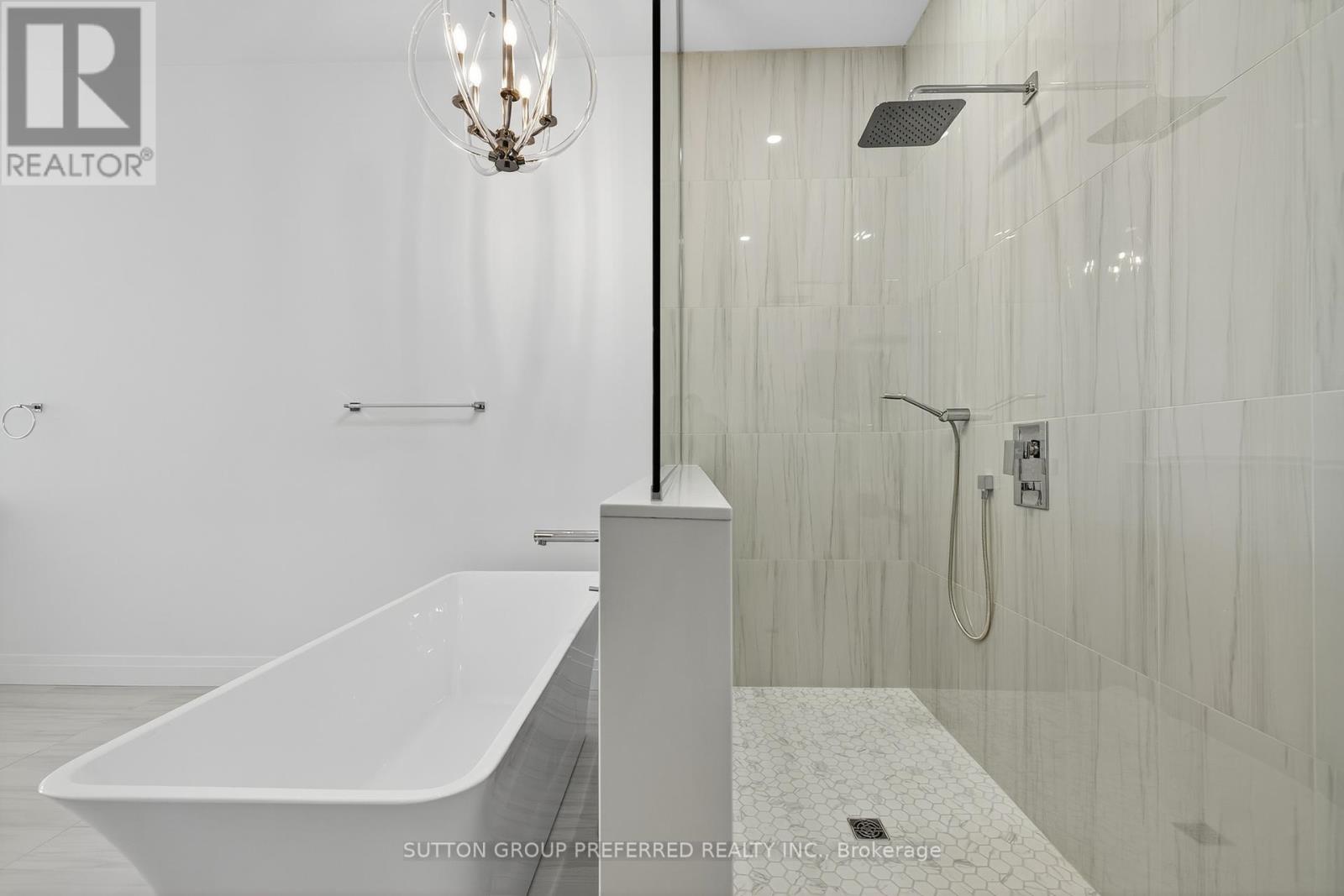 11 - 495 Oakridge Drive, London North, Ontario  N6H 0H2 - Photo 22 - X12322665