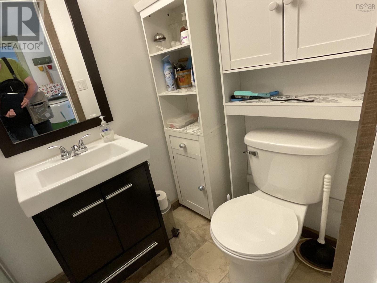 70 Gerrior Road, Larrys River, Nova Scotia  B0H 1T0 - Photo 10 - 202519494